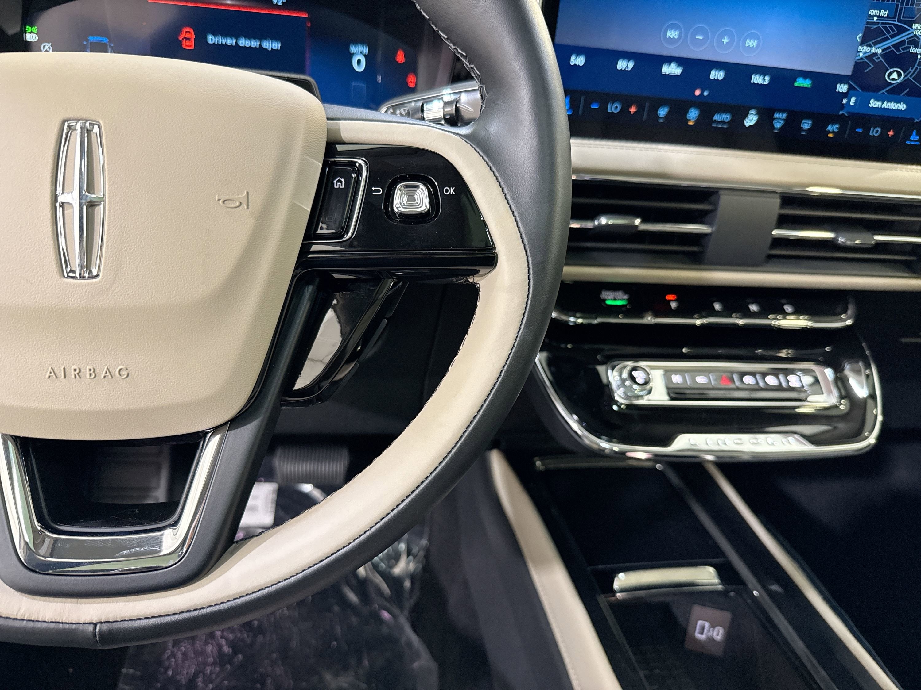 2025 Lincoln Corsair Premiere