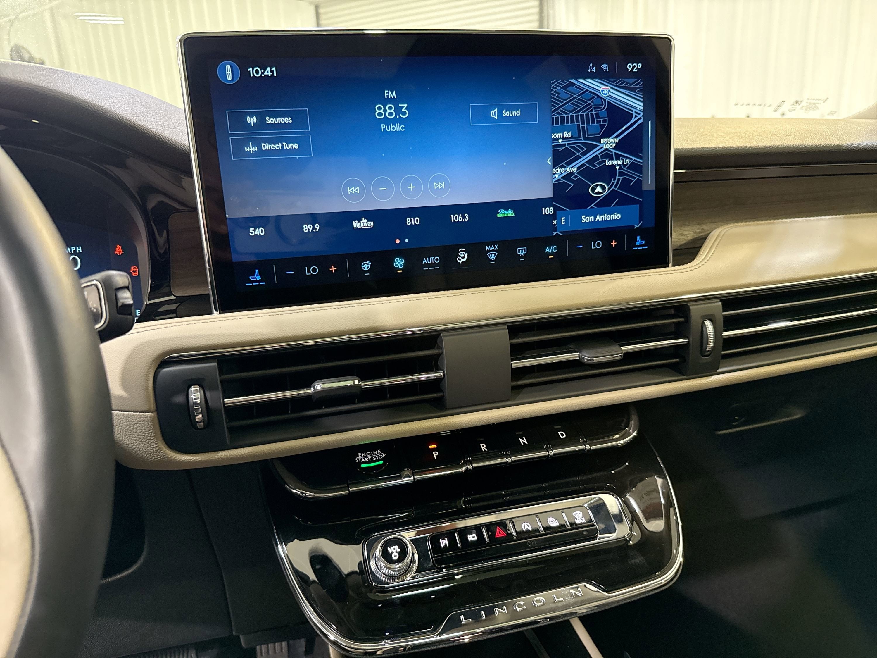 2025 Lincoln Corsair Premiere