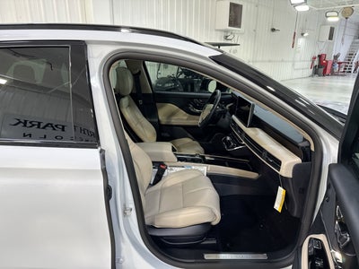 2025 Lincoln Corsair Premiere