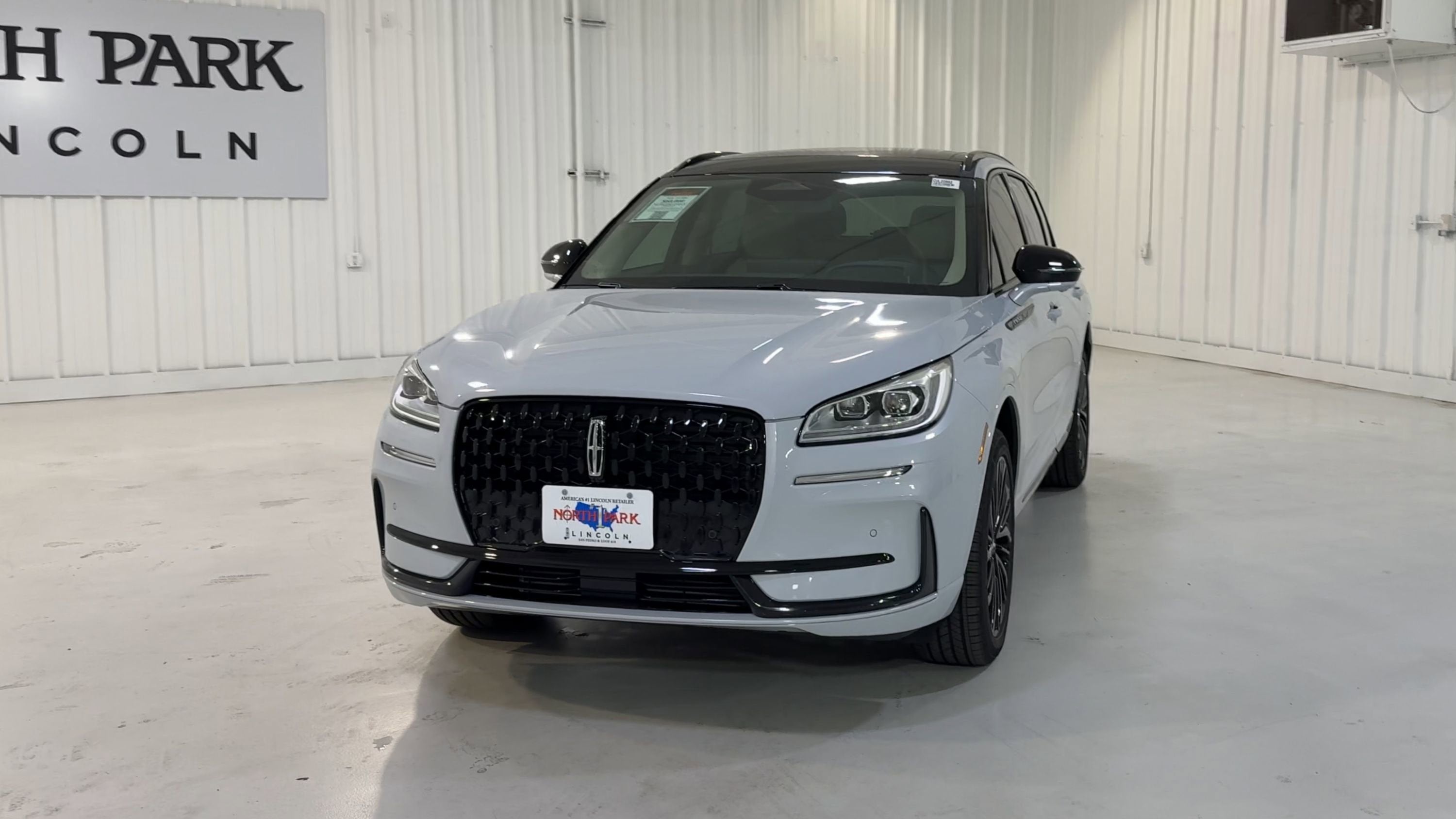 2025 Lincoln Corsair Premiere