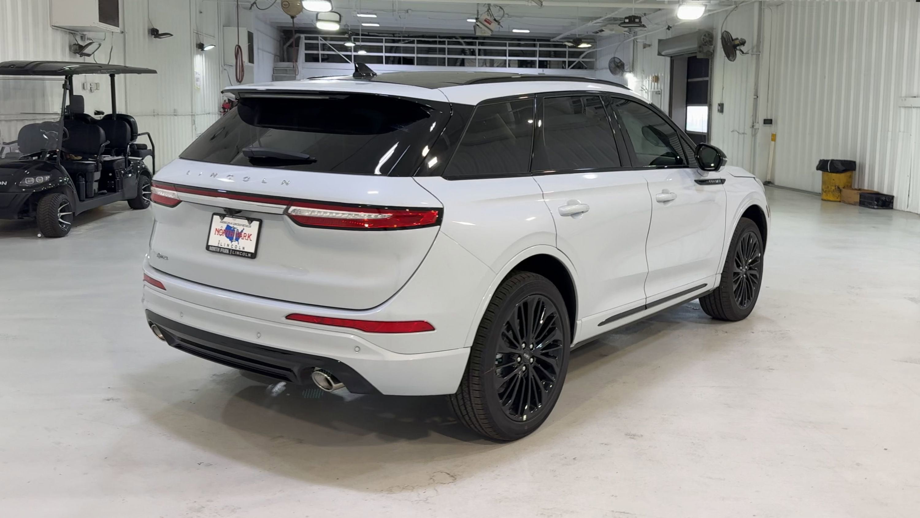 2025 Lincoln Corsair Premiere