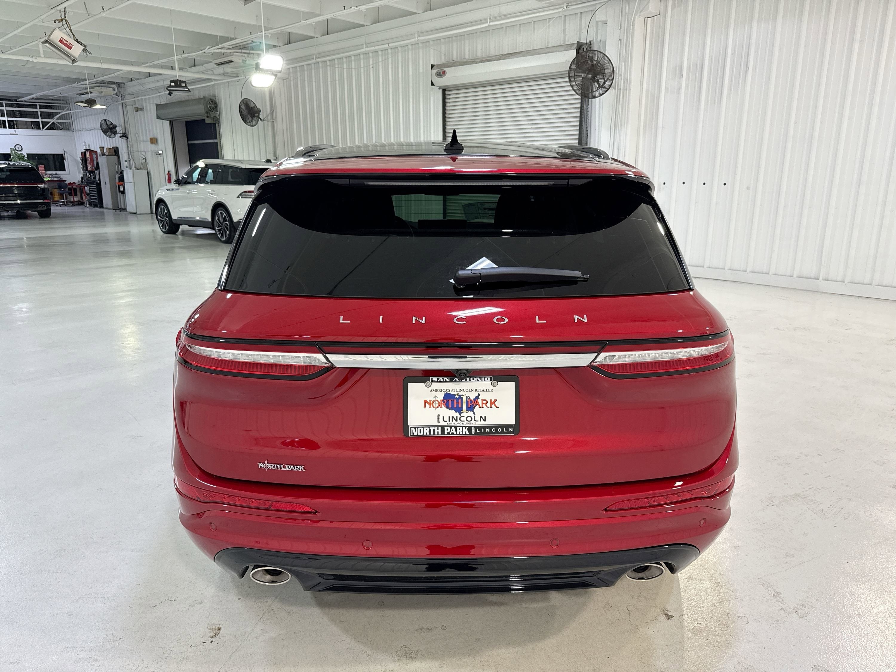 2025 Lincoln Corsair Premiere