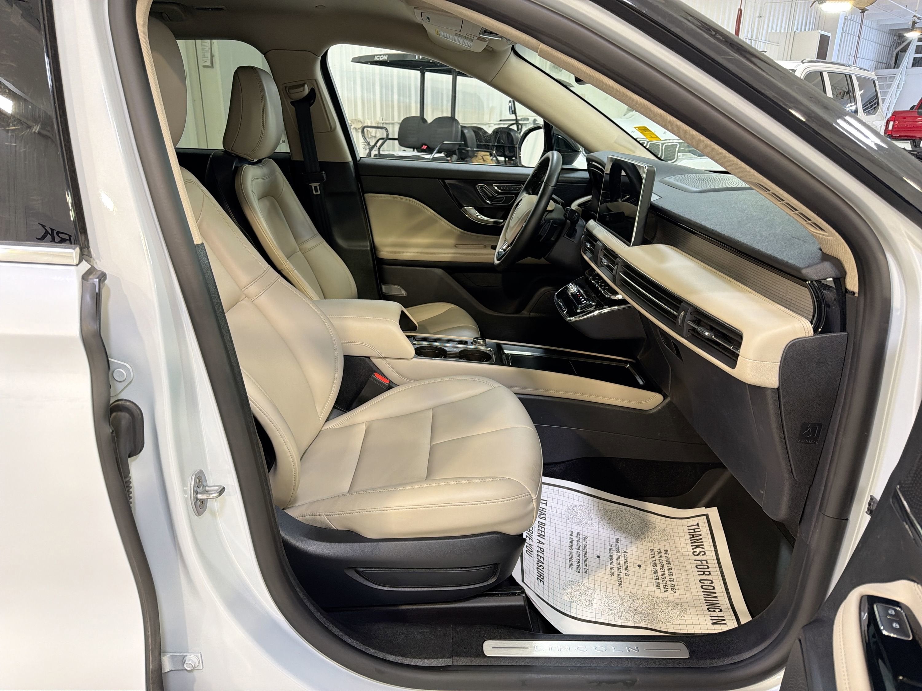 2025 Lincoln Corsair Premiere