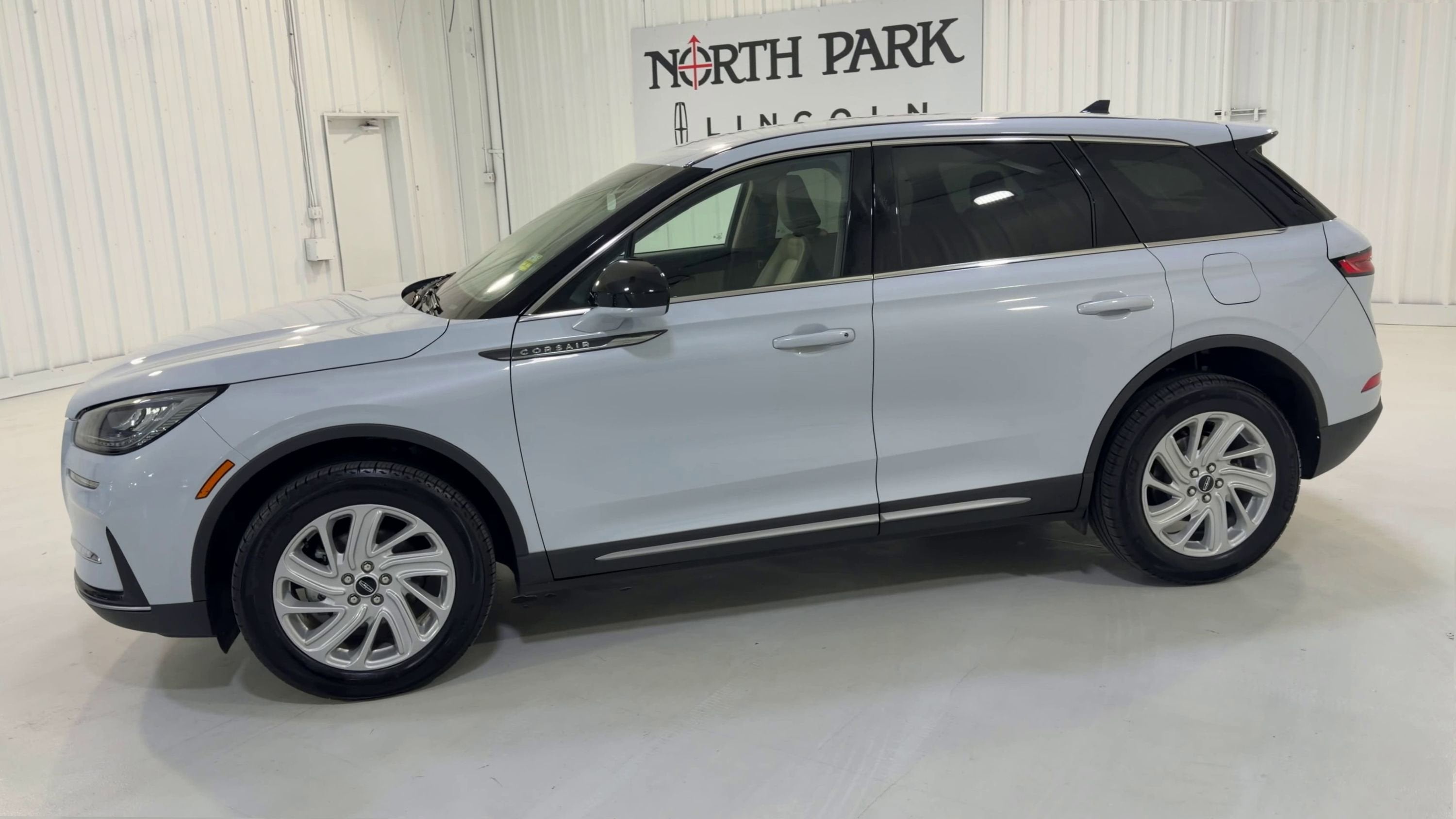 2025 Lincoln Corsair Premiere