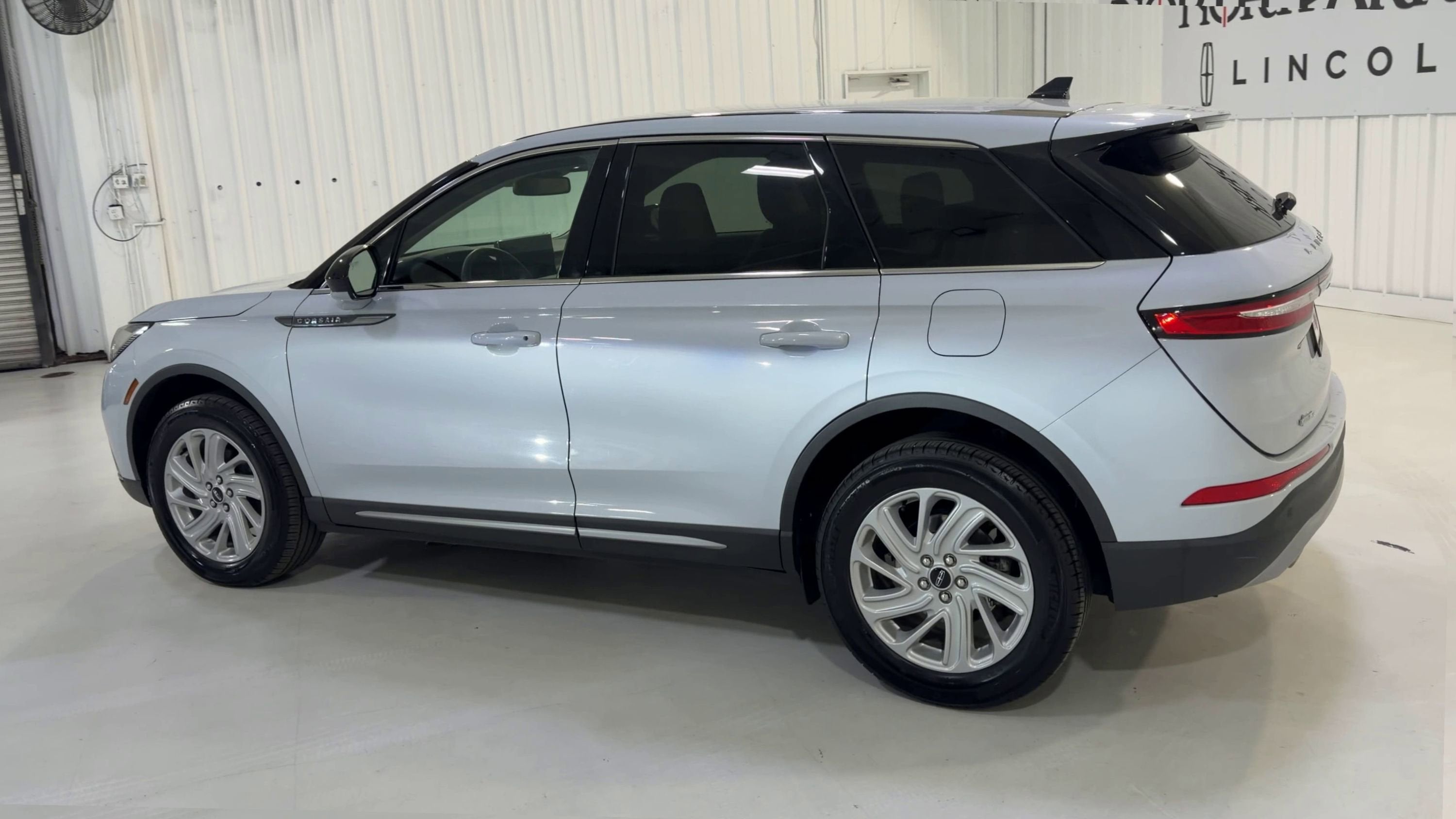 2025 Lincoln Corsair Premiere