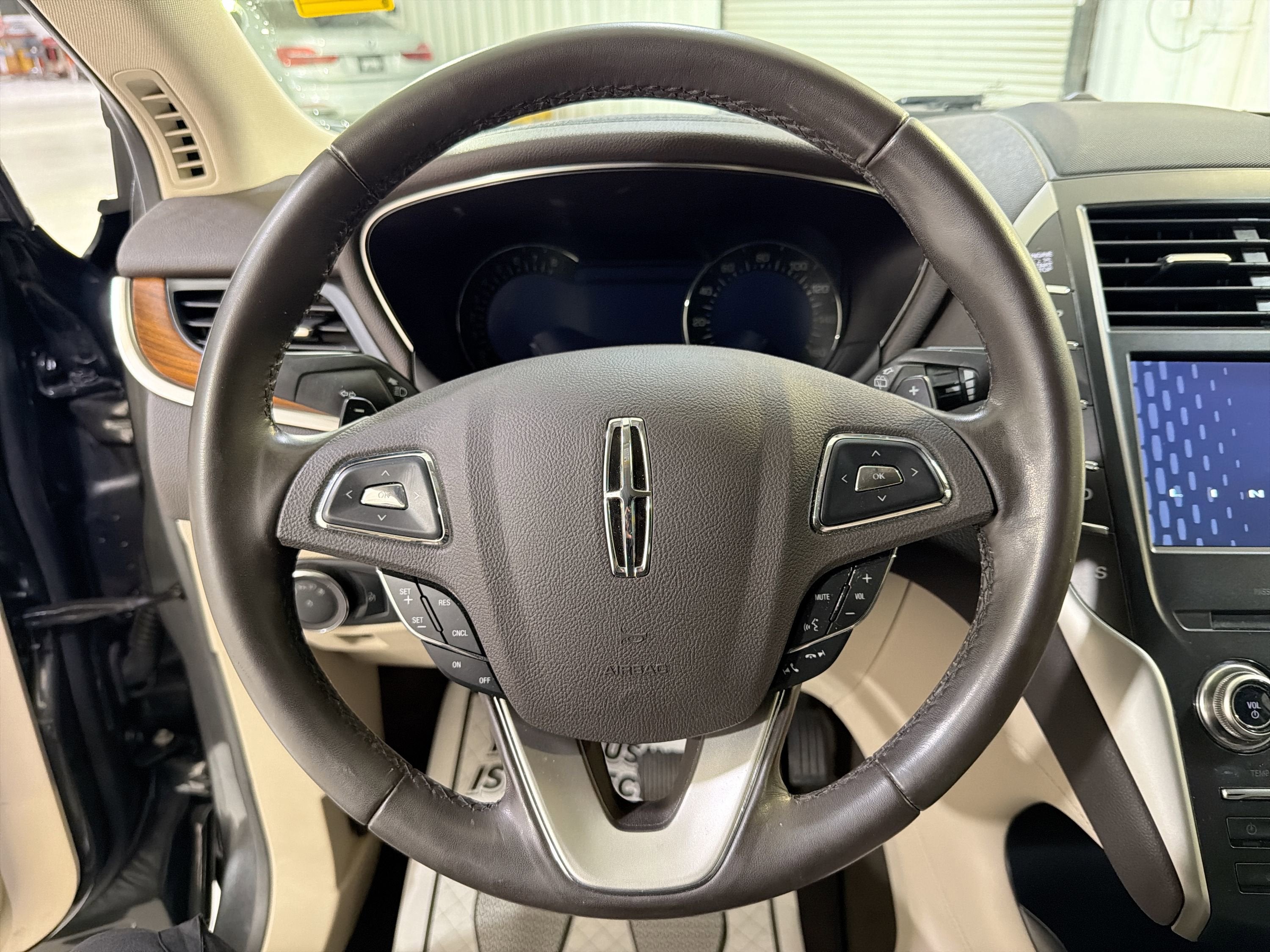 2019 Lincoln MKC Select
