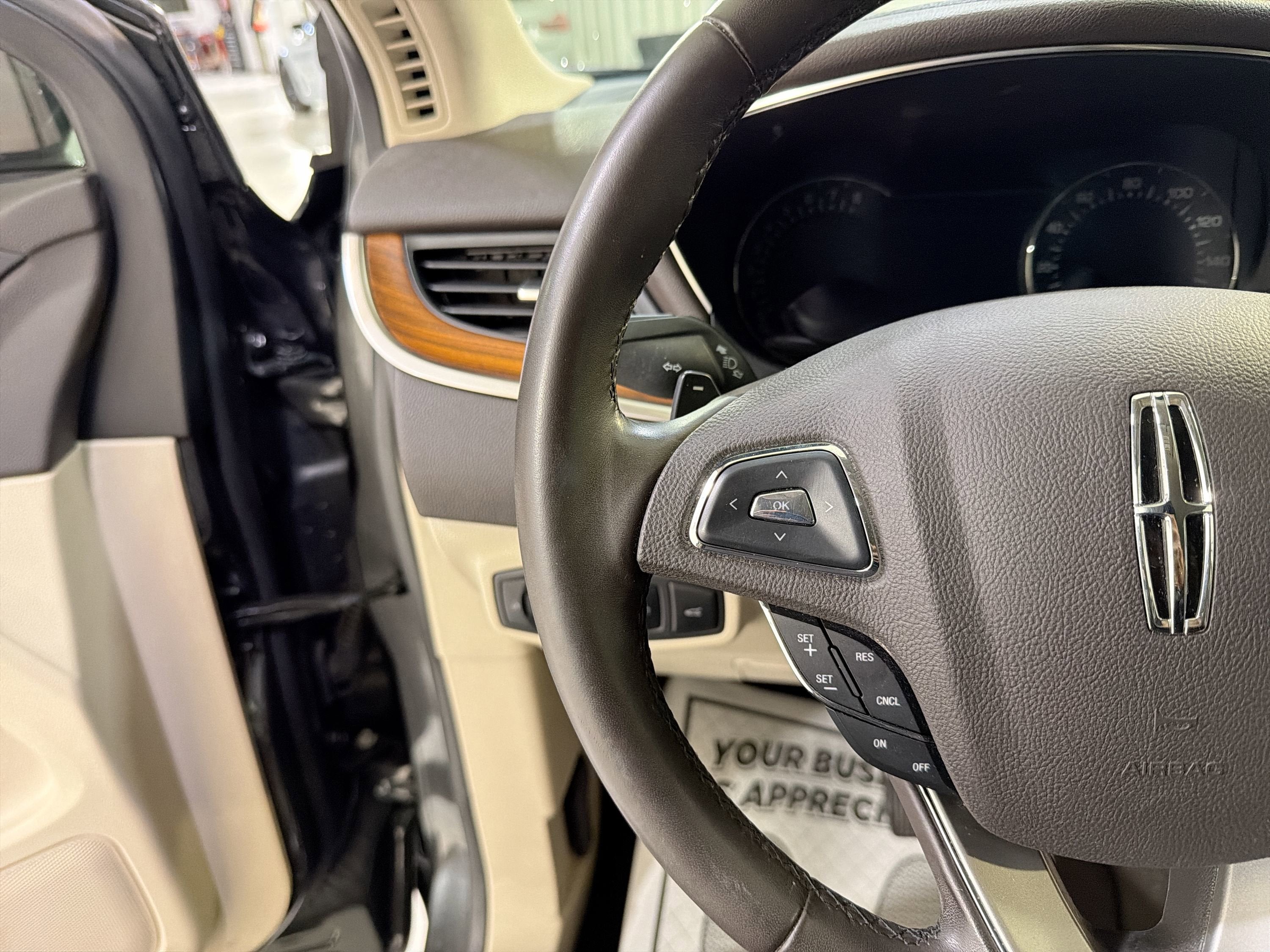 2019 Lincoln MKC Select