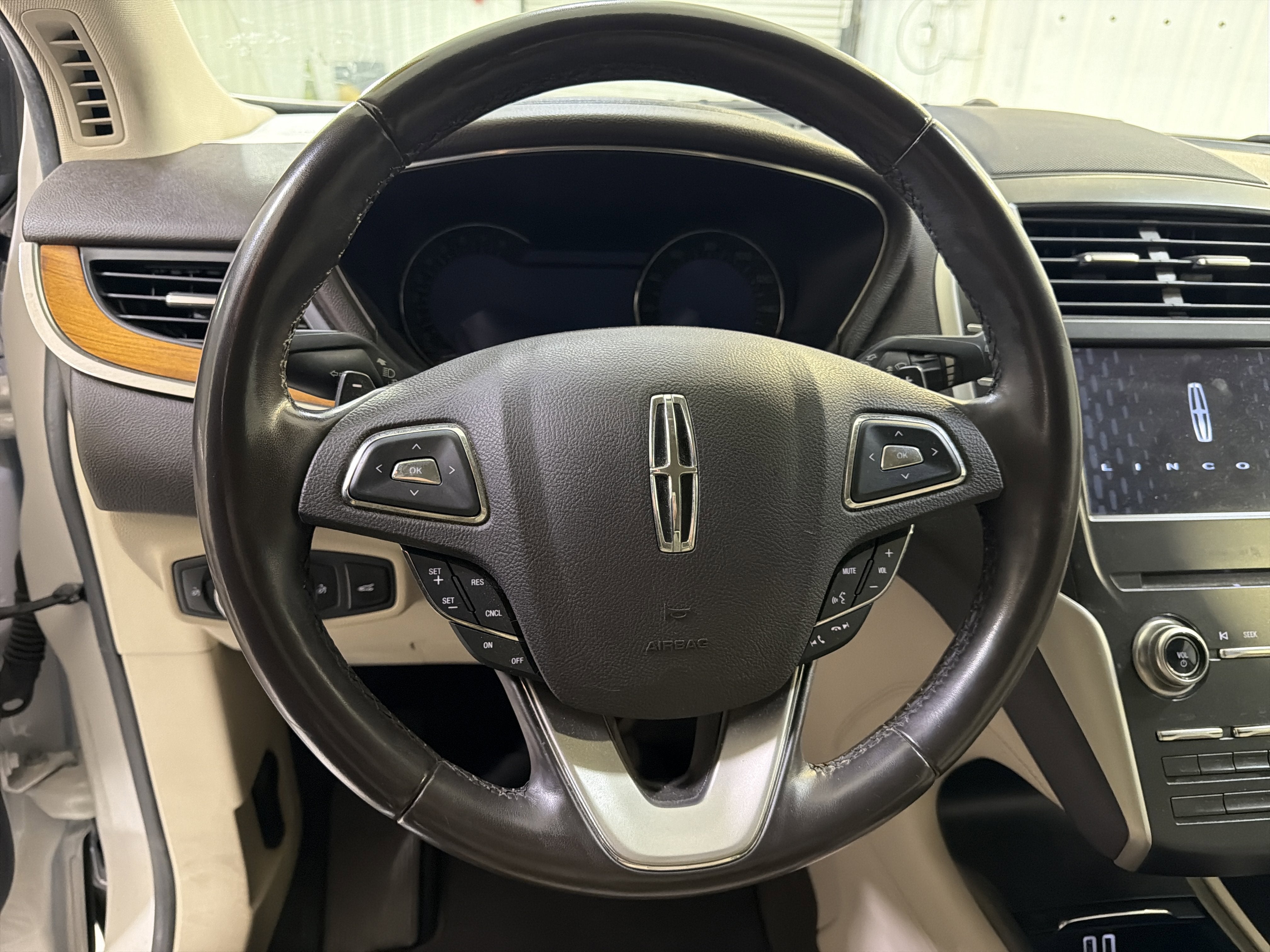 2019 Lincoln MKC Select