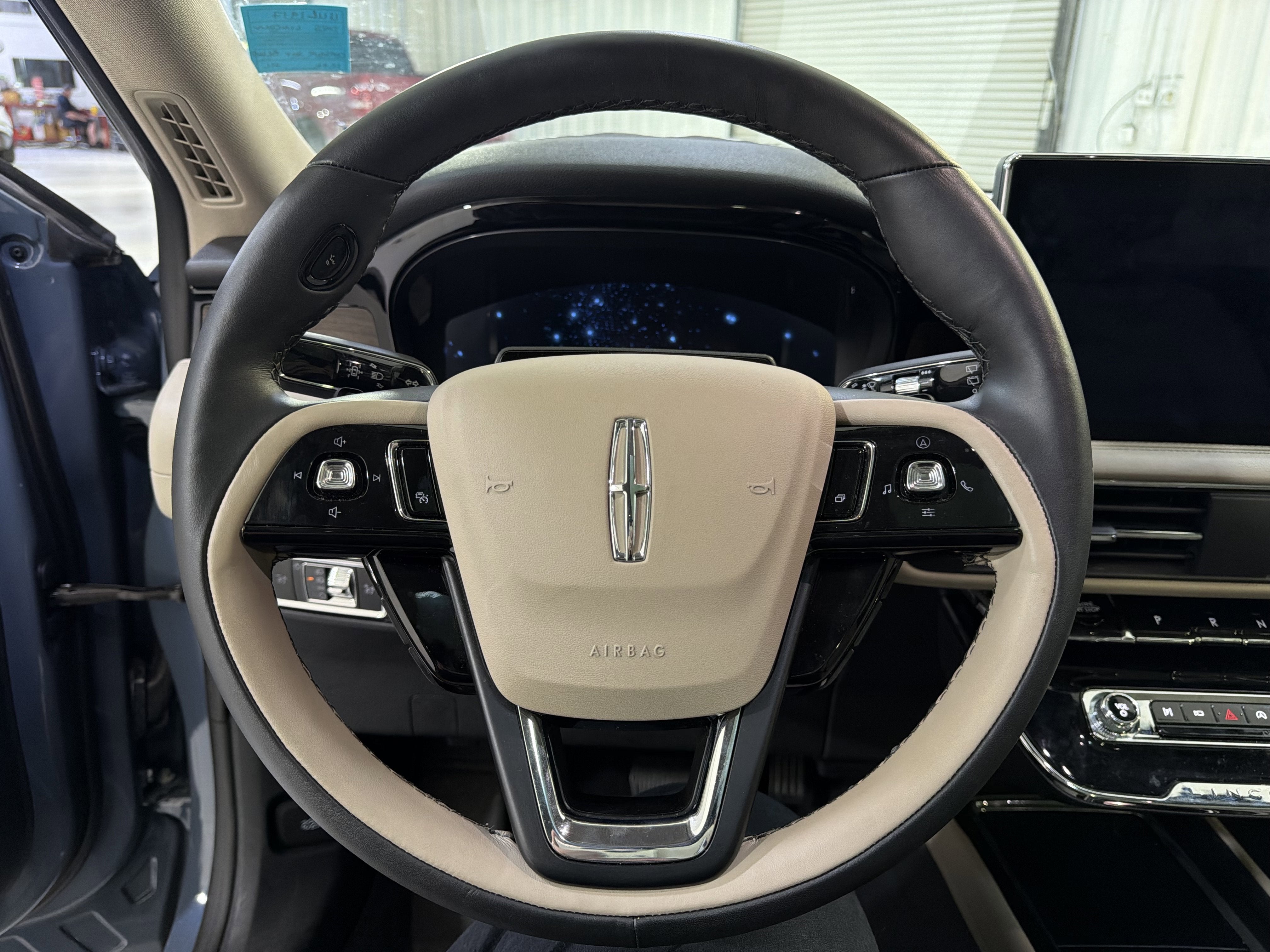 2025 Lincoln Corsair Reserve