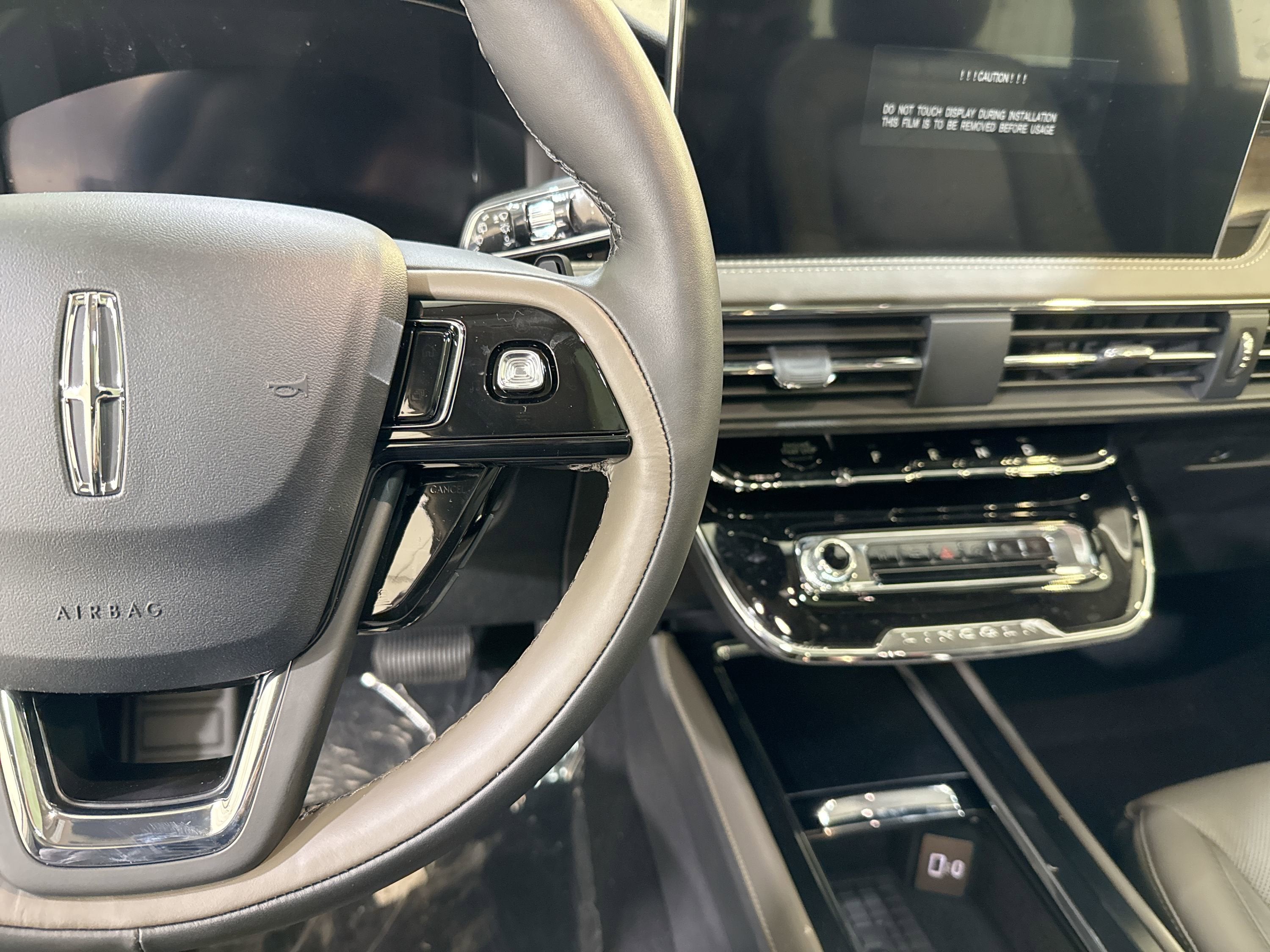 2025 Lincoln Corsair Reserve