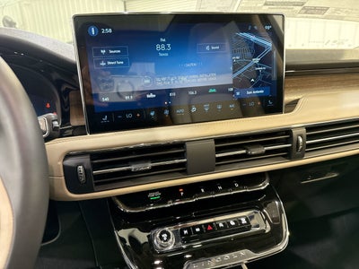 2025 Lincoln Corsair Reserve