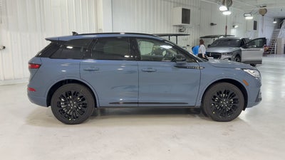 2025 Lincoln Corsair Reserve