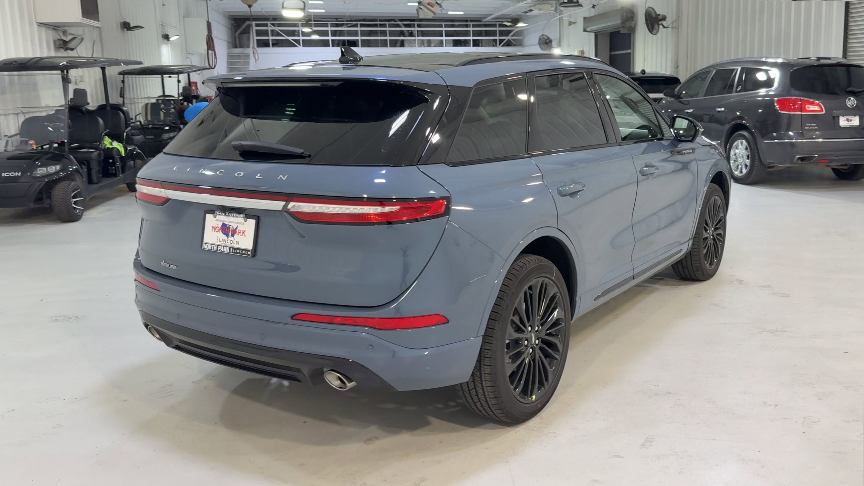 2025 Lincoln Corsair Reserve