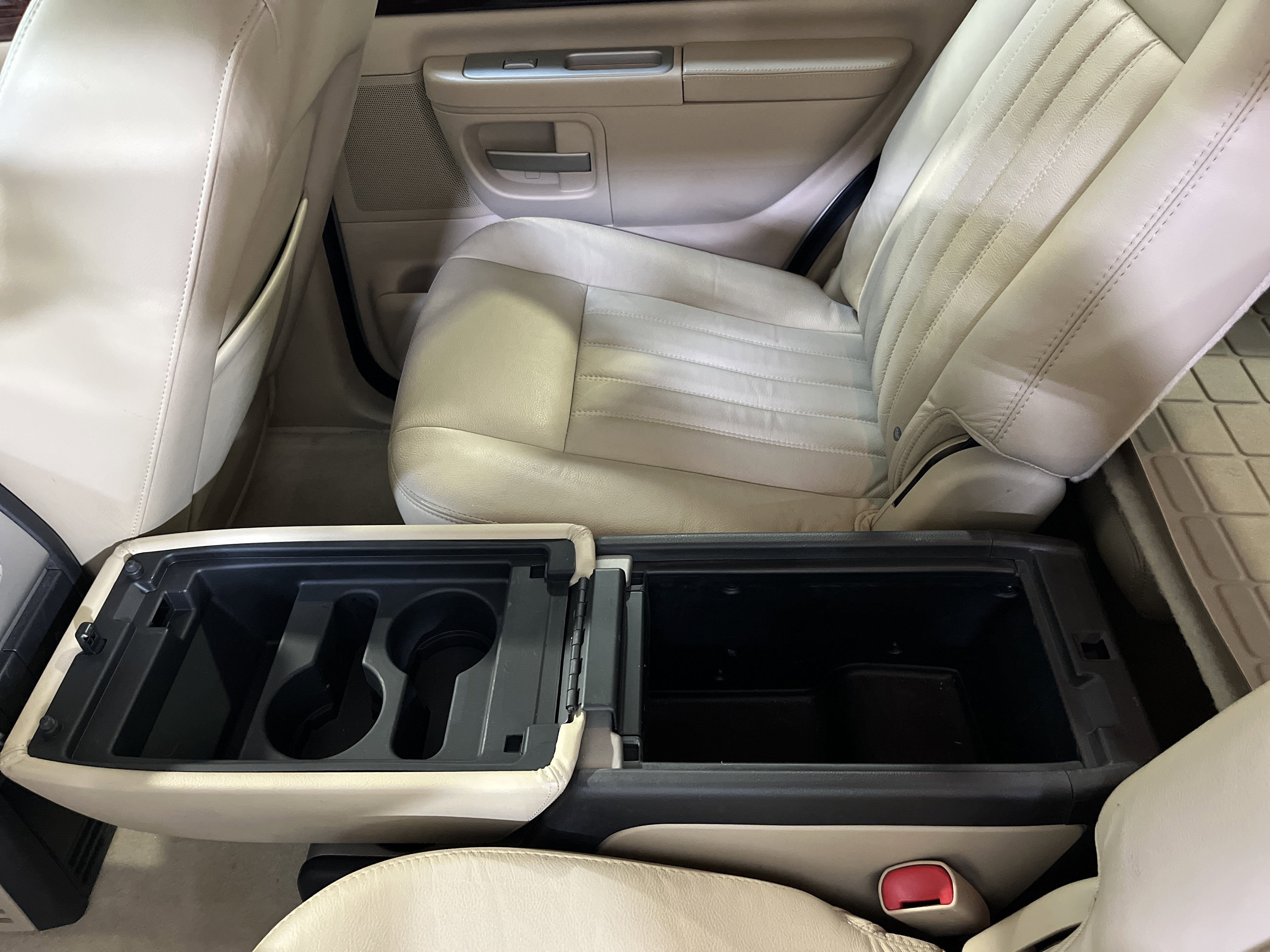 2005 Lincoln Aviator Luxury