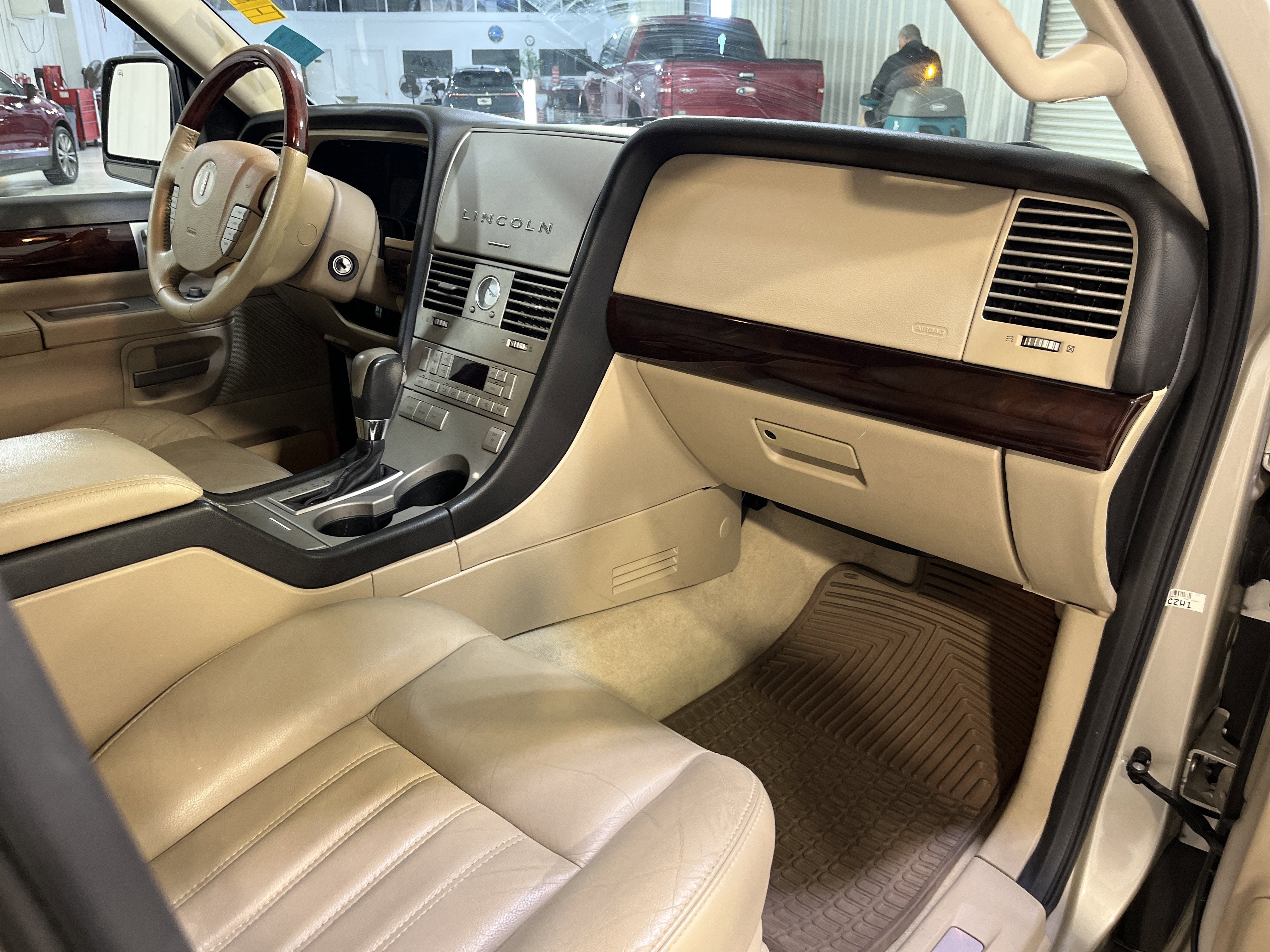 2005 Lincoln Aviator Luxury