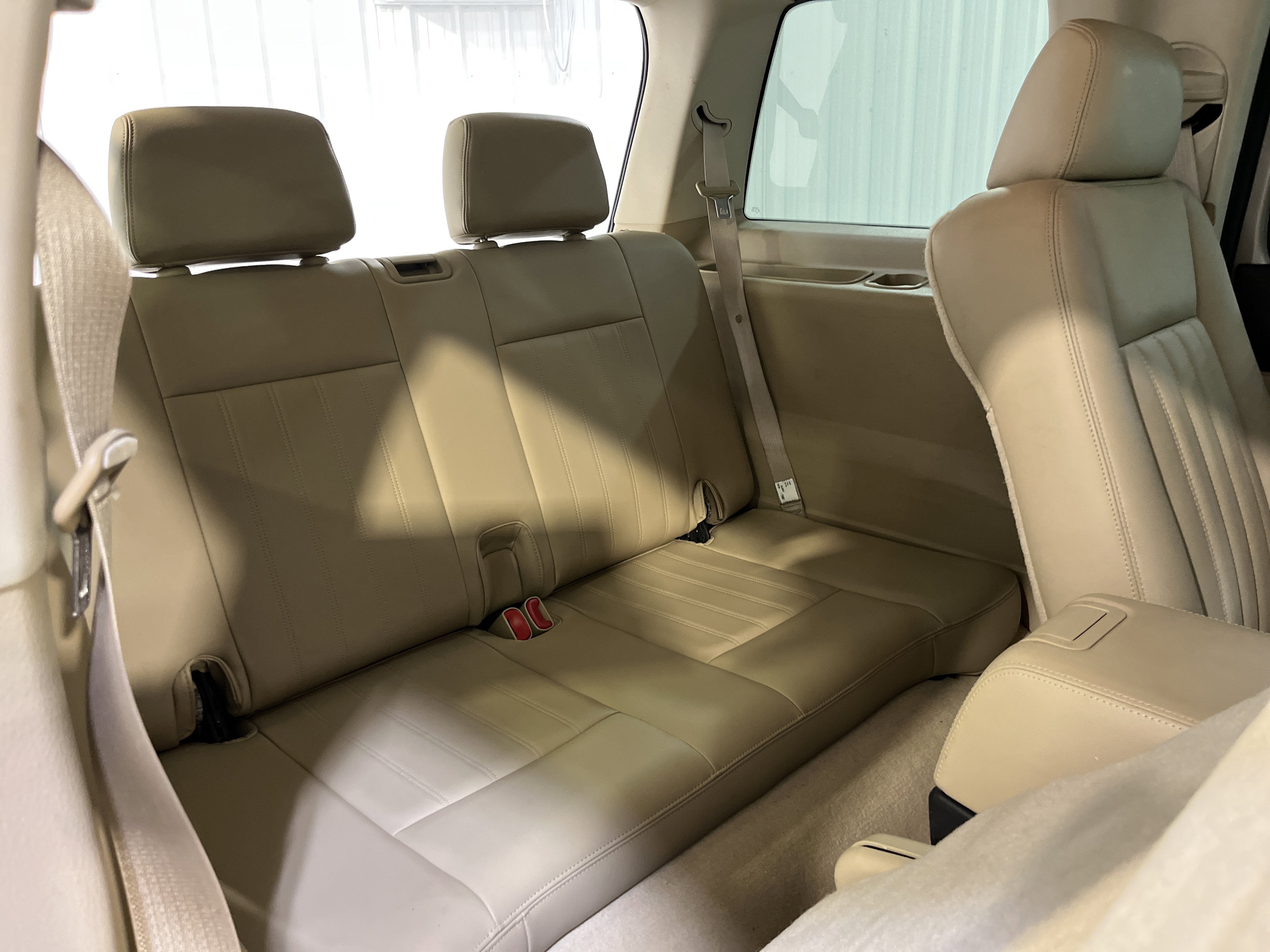 2005 Lincoln Aviator Luxury