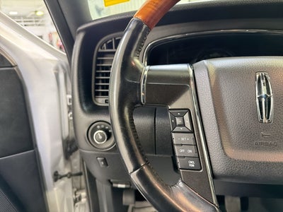 2015 Lincoln Navigator Base