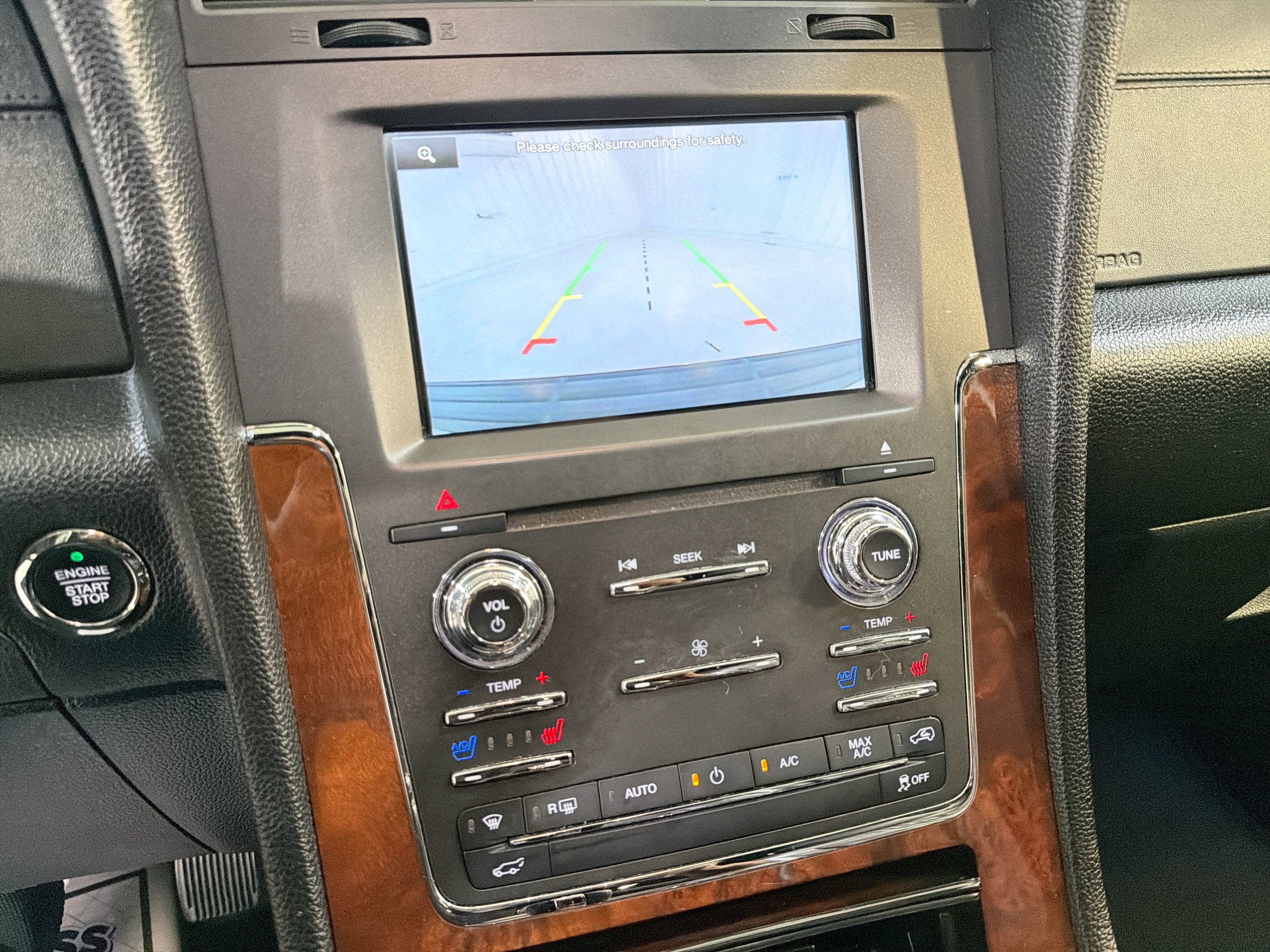 2015 Lincoln Navigator Base