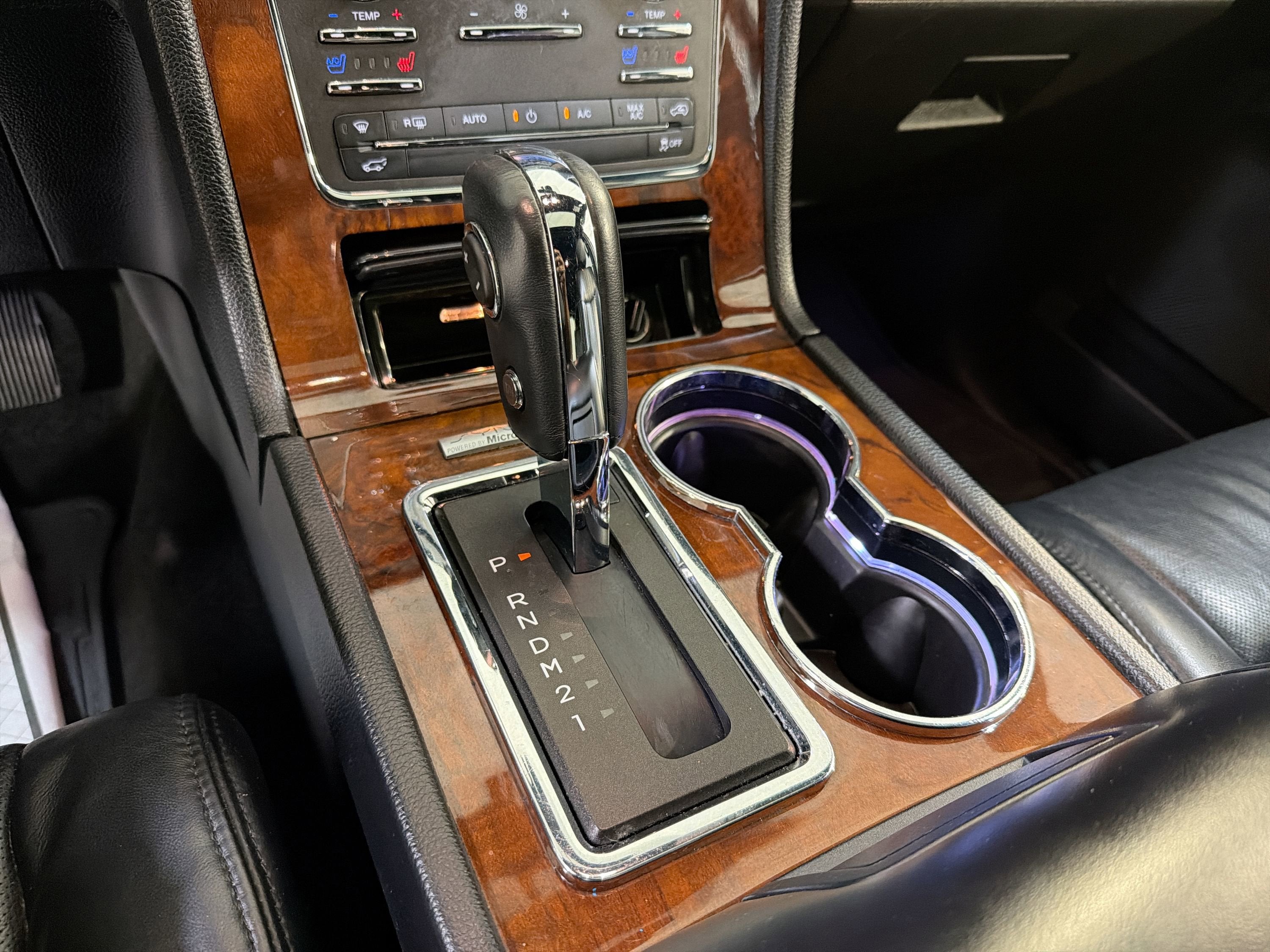 2015 Lincoln Navigator Base