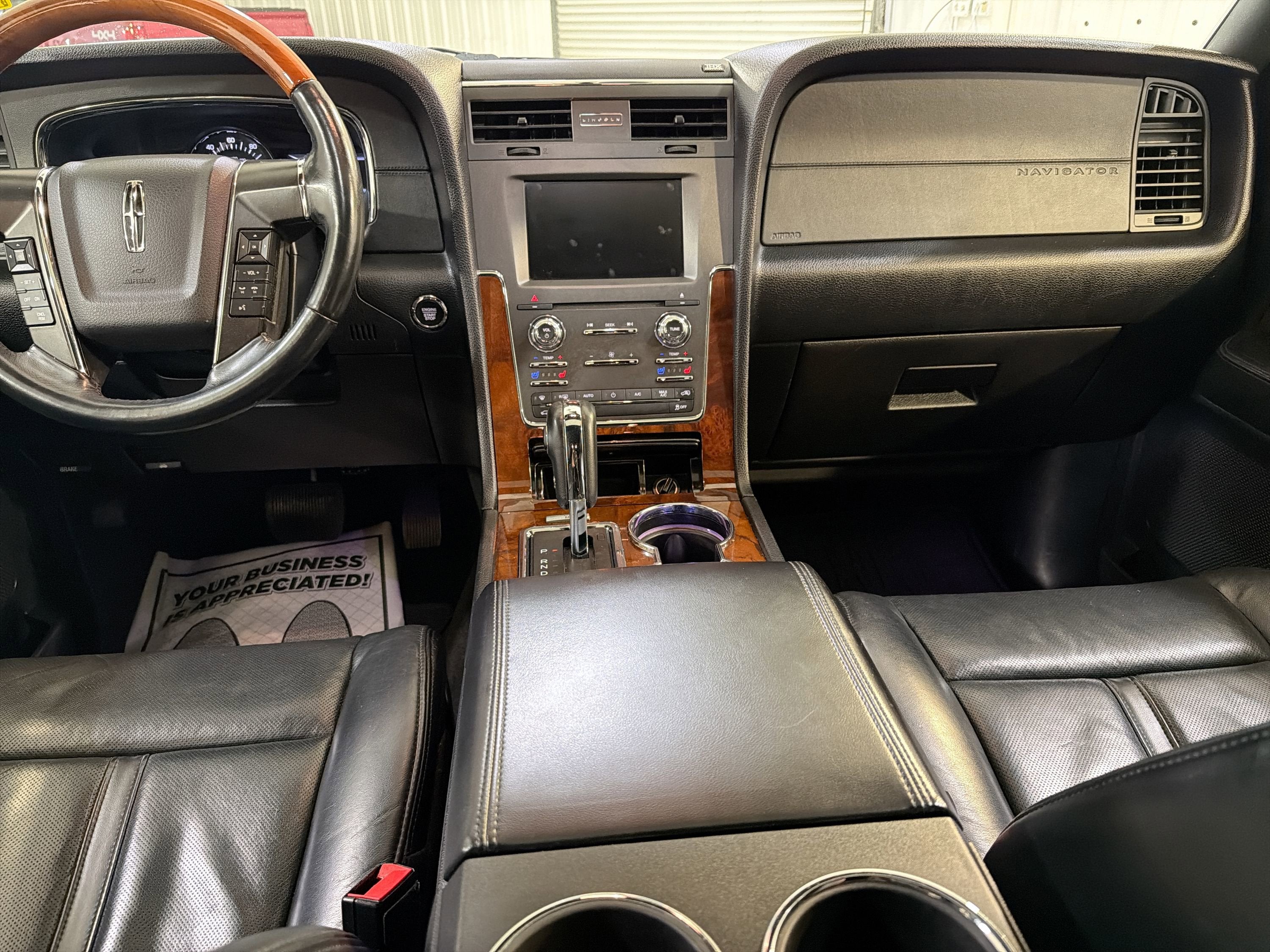 2015 Lincoln Navigator Base