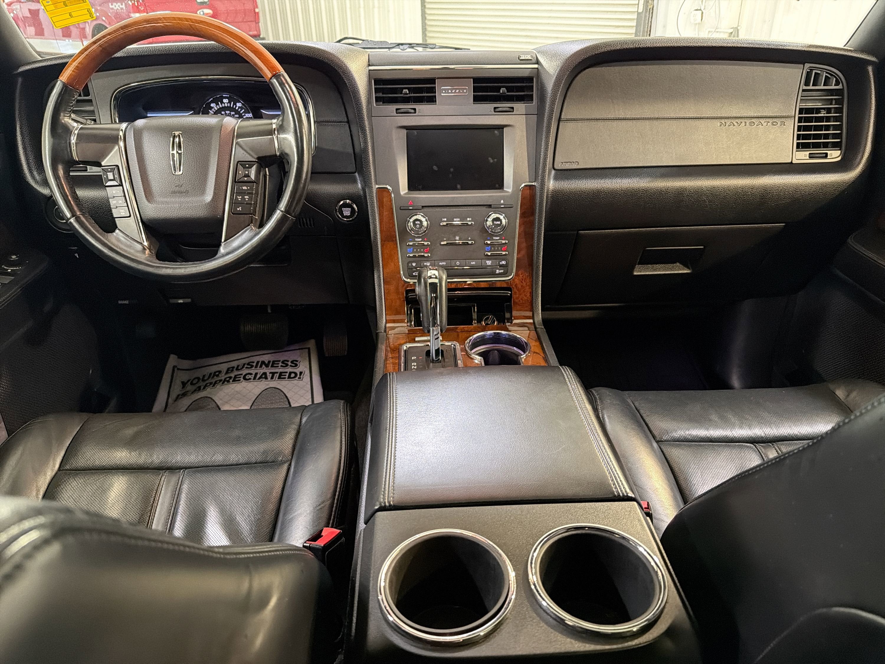 2015 Lincoln Navigator Base