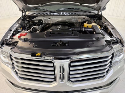 2015 Lincoln Navigator Base