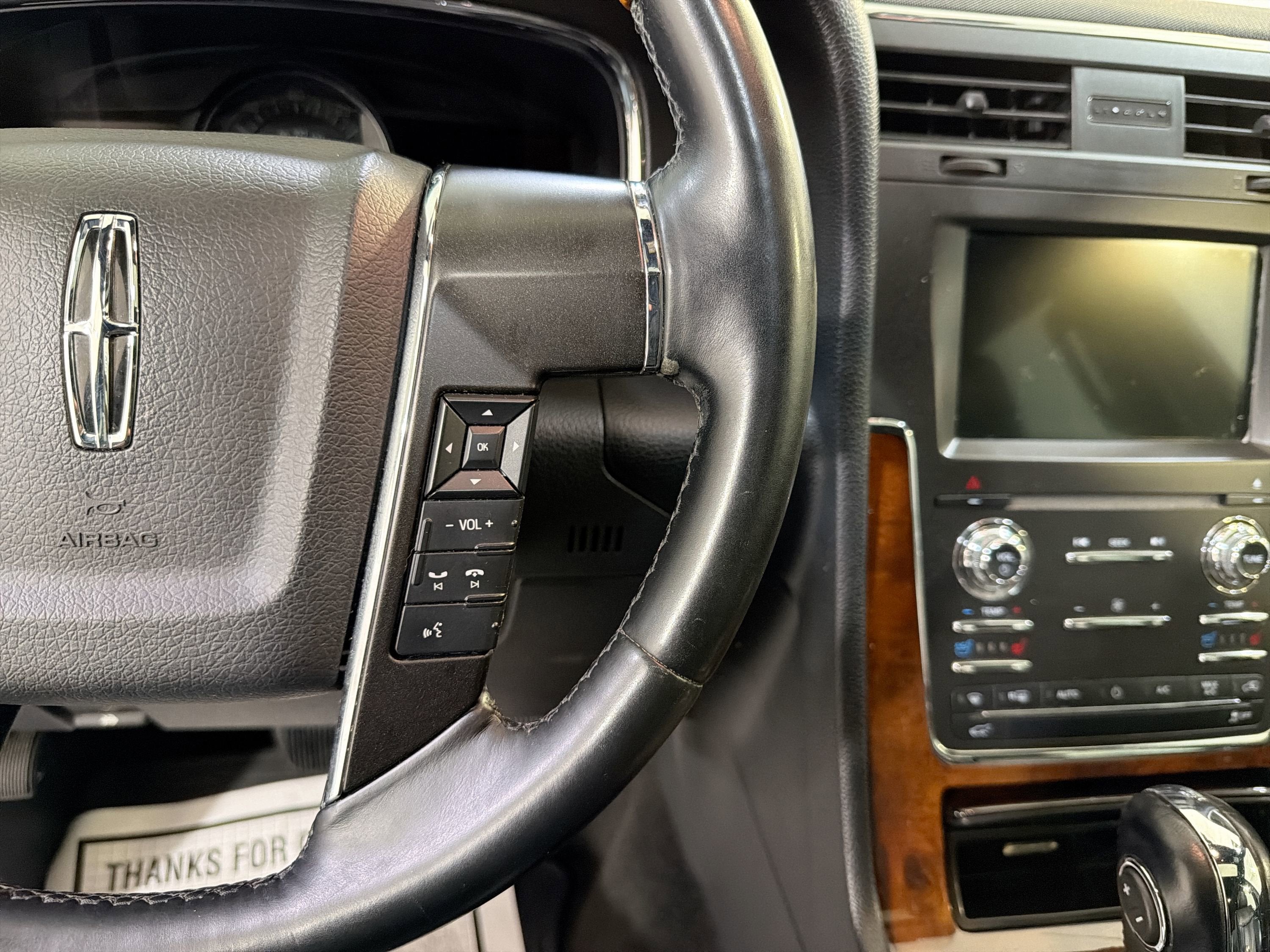 2017 Lincoln Navigator Select