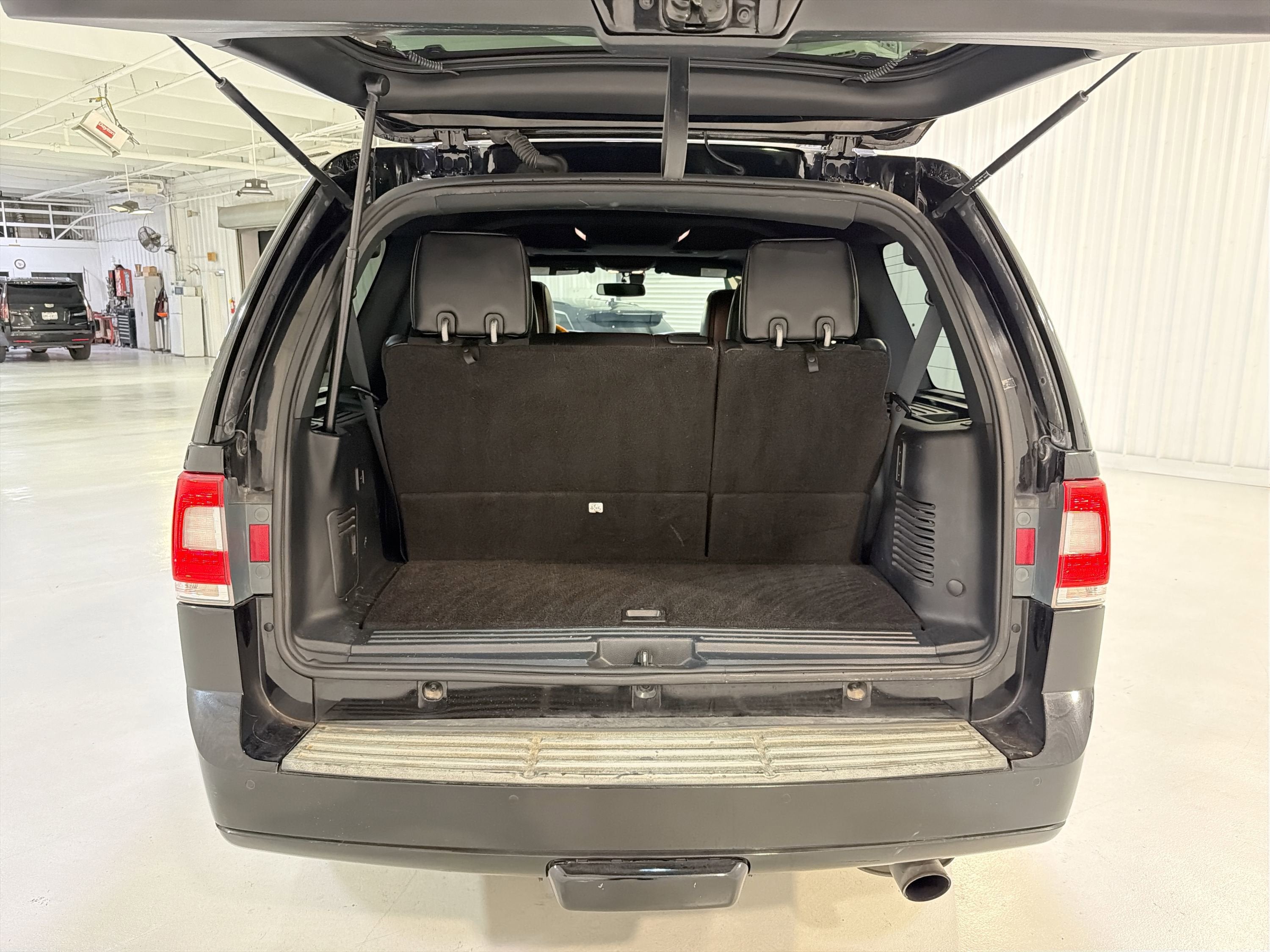 2017 Lincoln Navigator Select