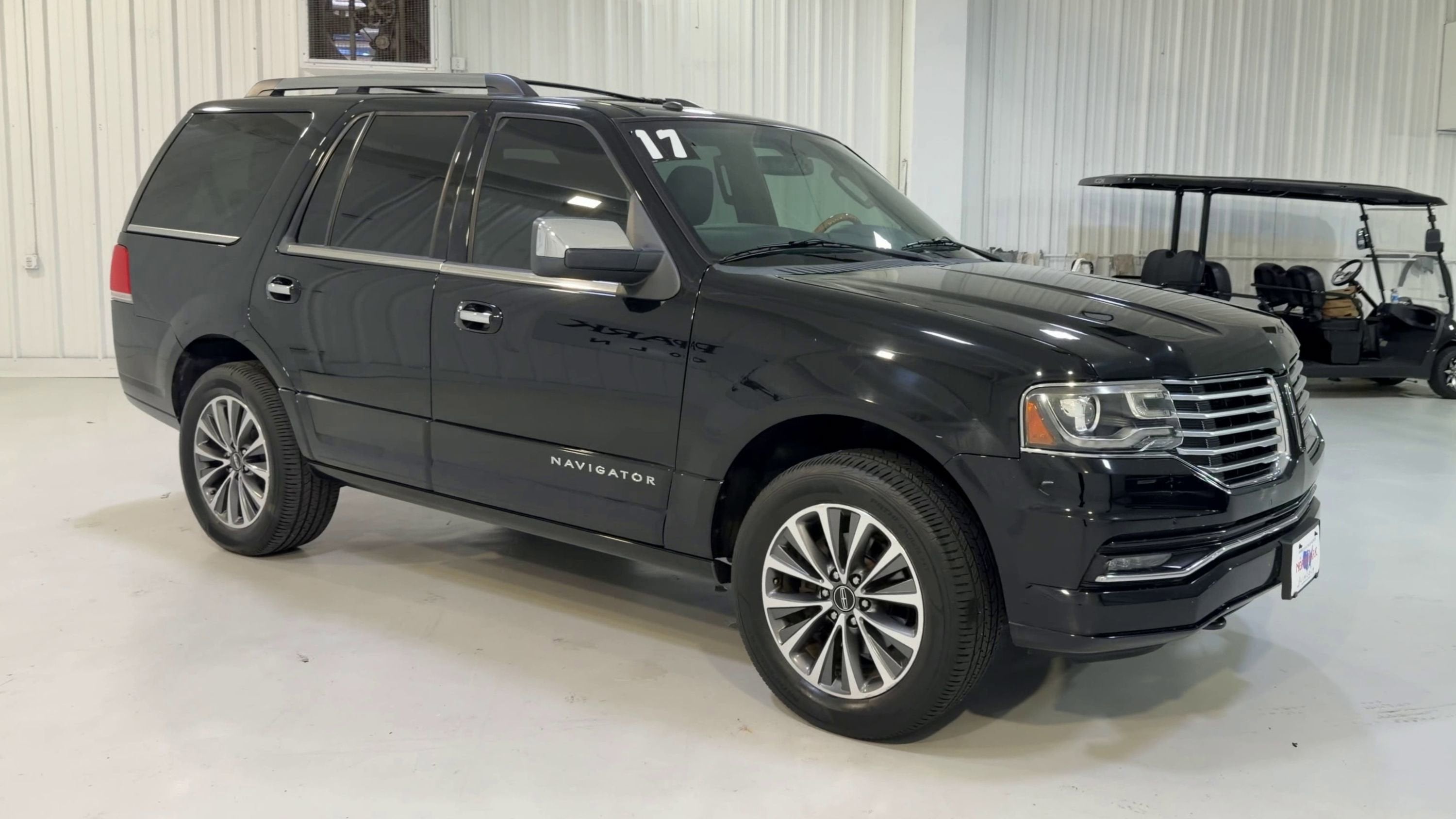 2017 Lincoln Navigator Select