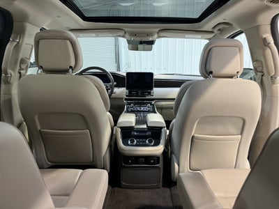 2018 Lincoln Navigator Select