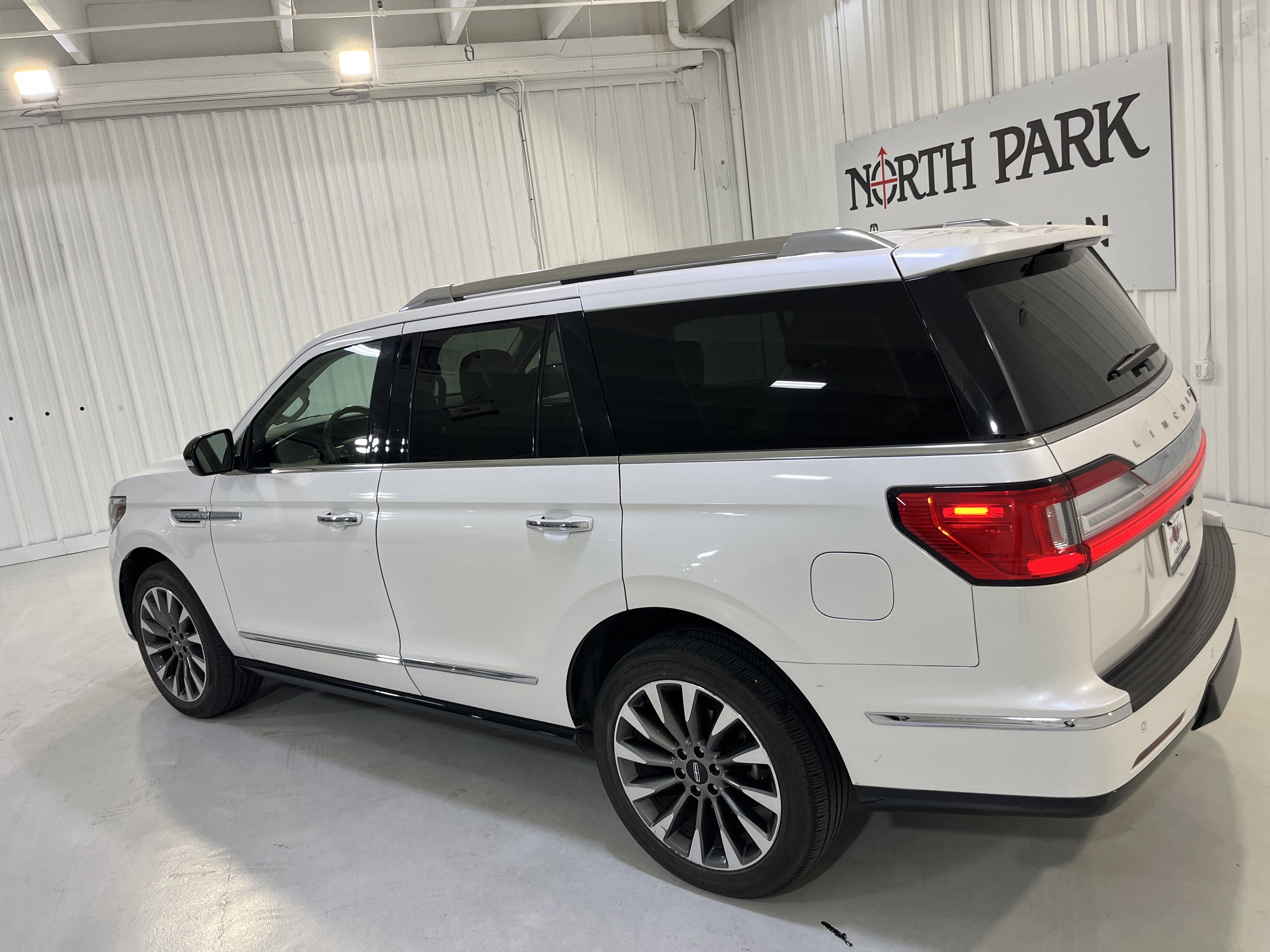 2018 Lincoln Navigator Select