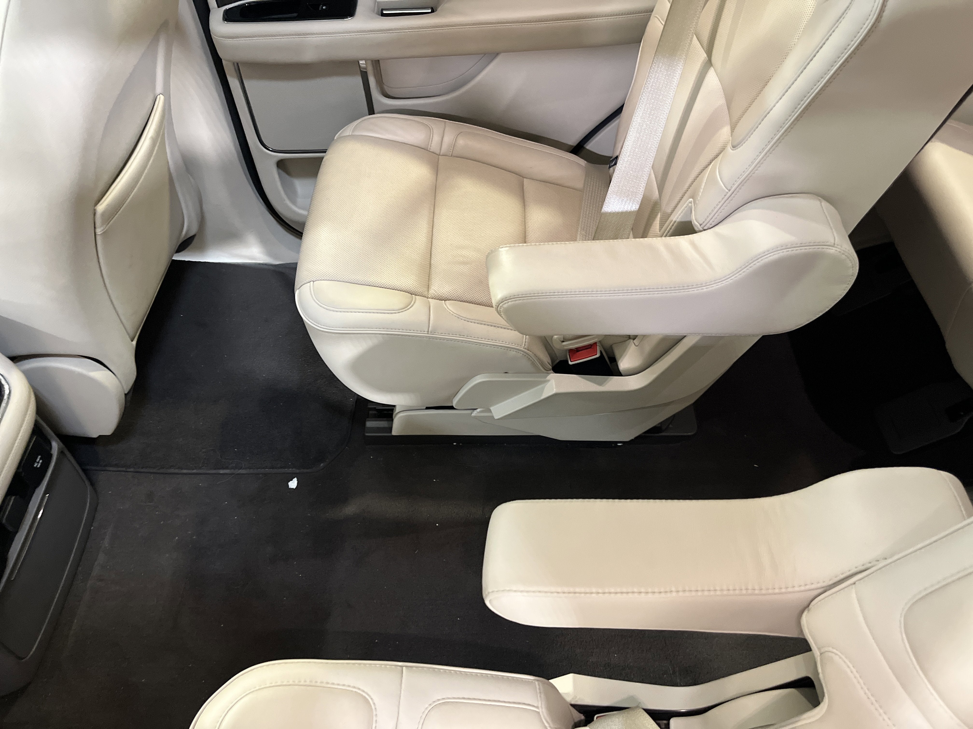 2018 Lincoln Navigator Select