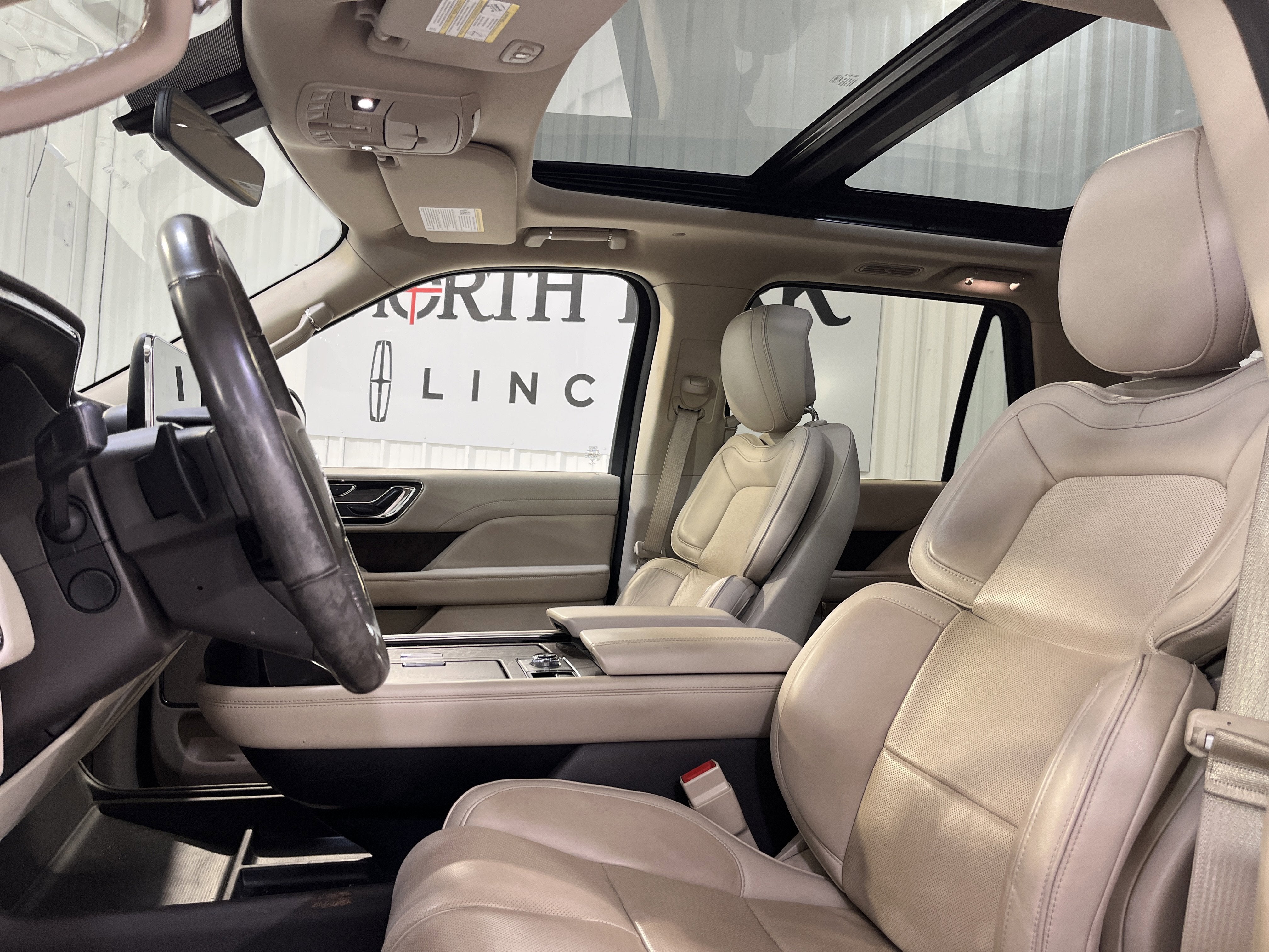 2018 Lincoln Navigator Select