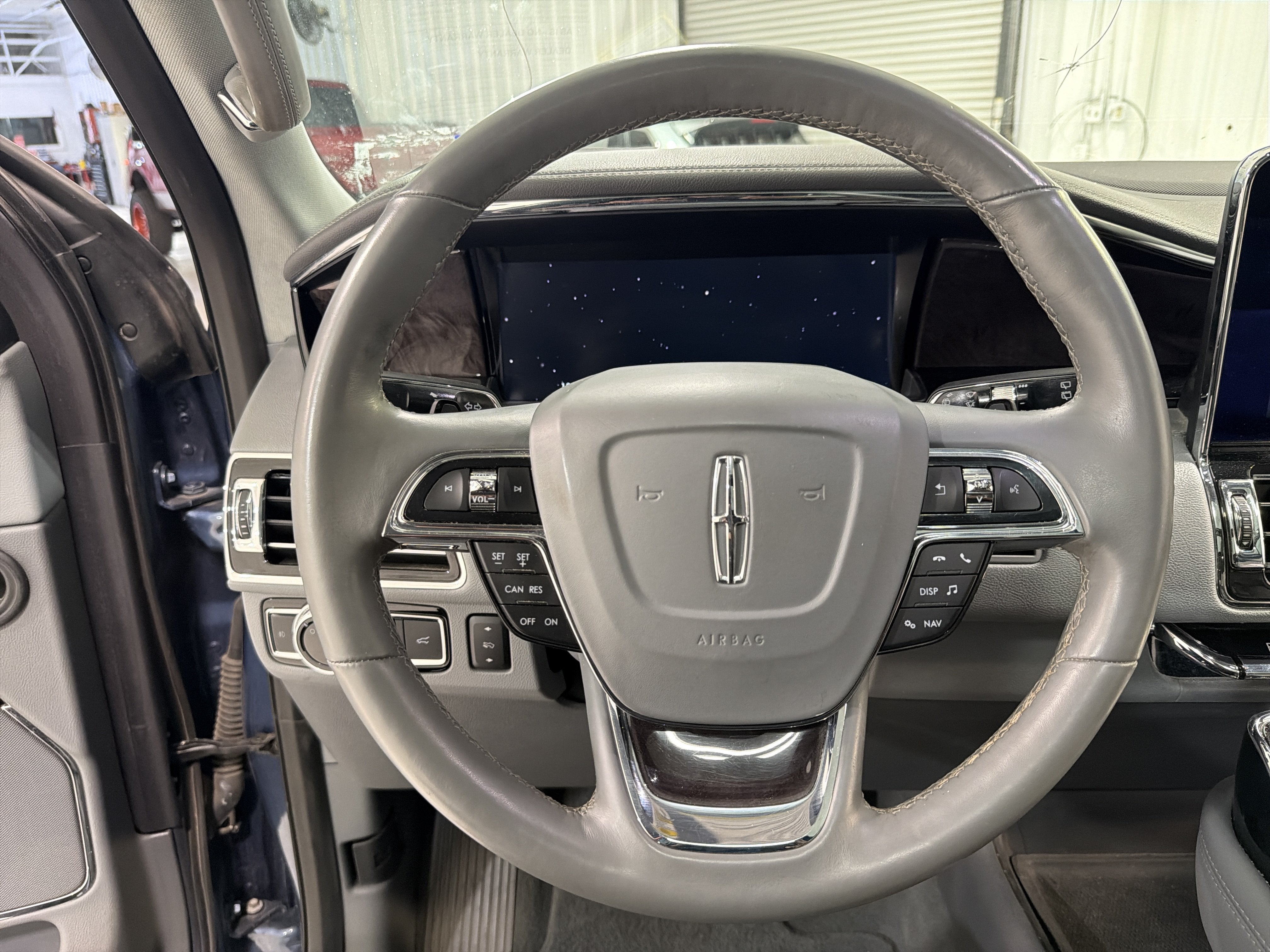 2019 Lincoln Navigator Select