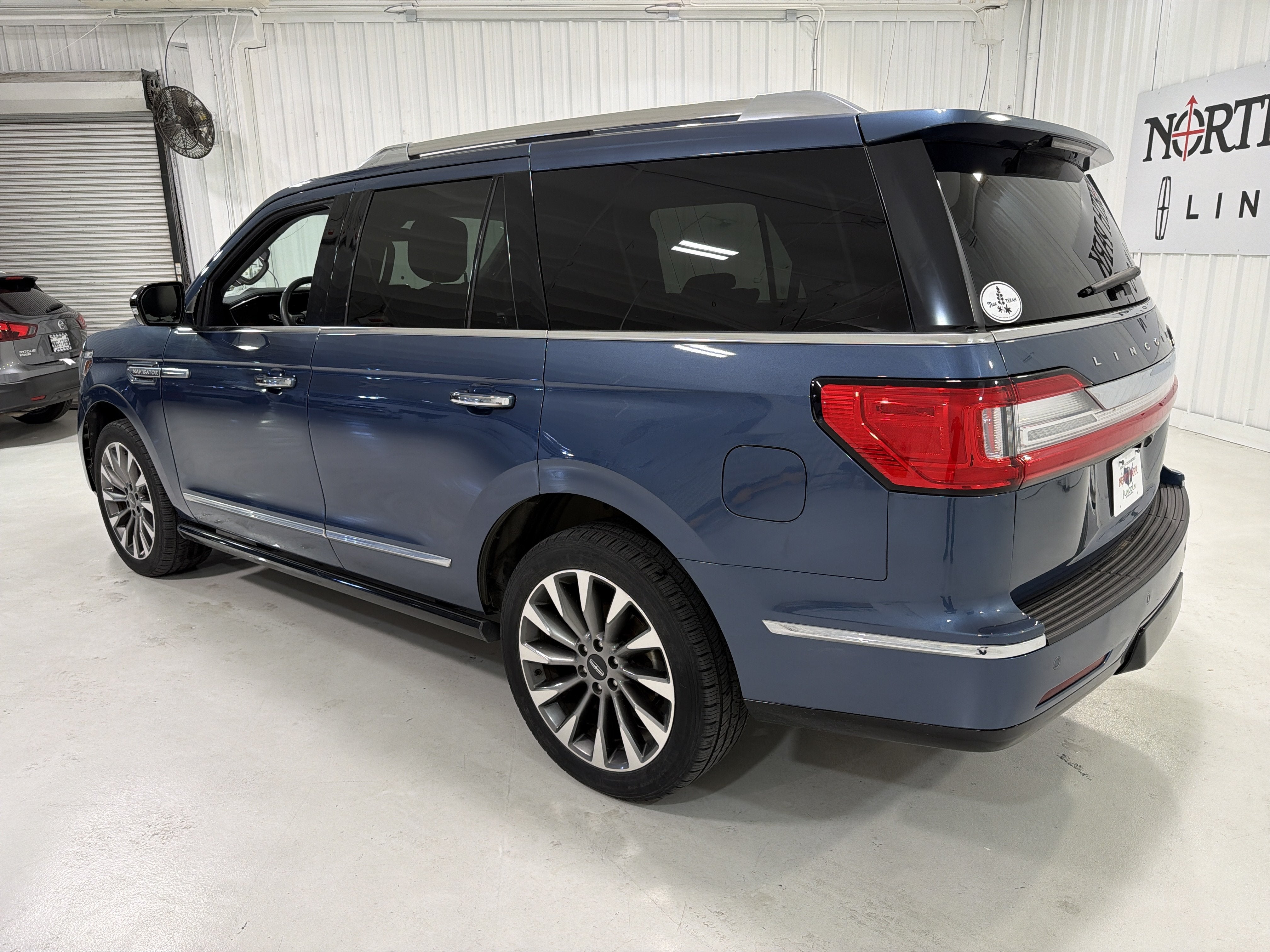 2019 Lincoln Navigator Select