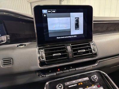 2019 Lincoln Navigator Select