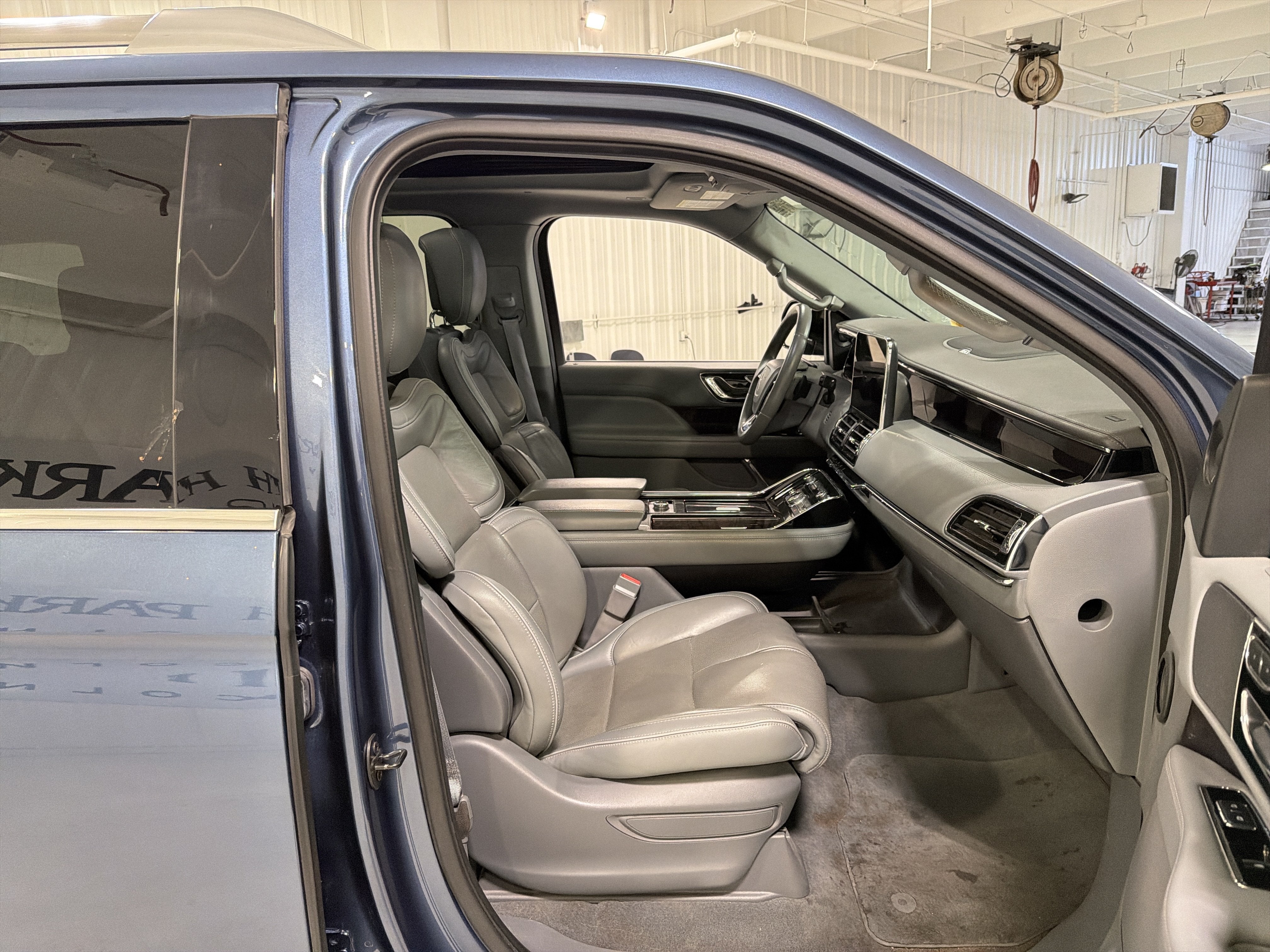 2019 Lincoln Navigator Select