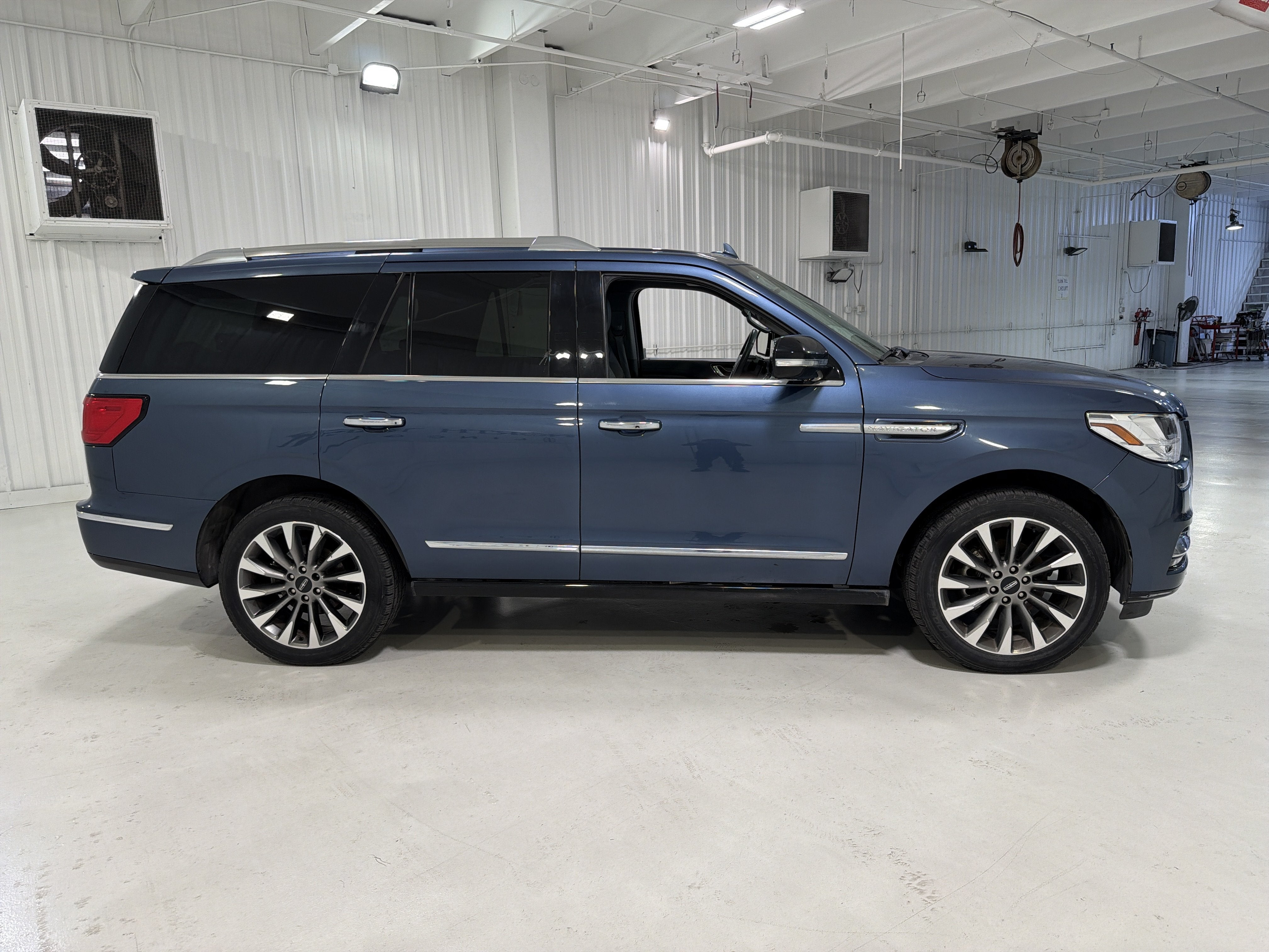 2019 Lincoln Navigator Select