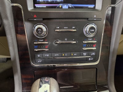2015 Lincoln Navigator Base
