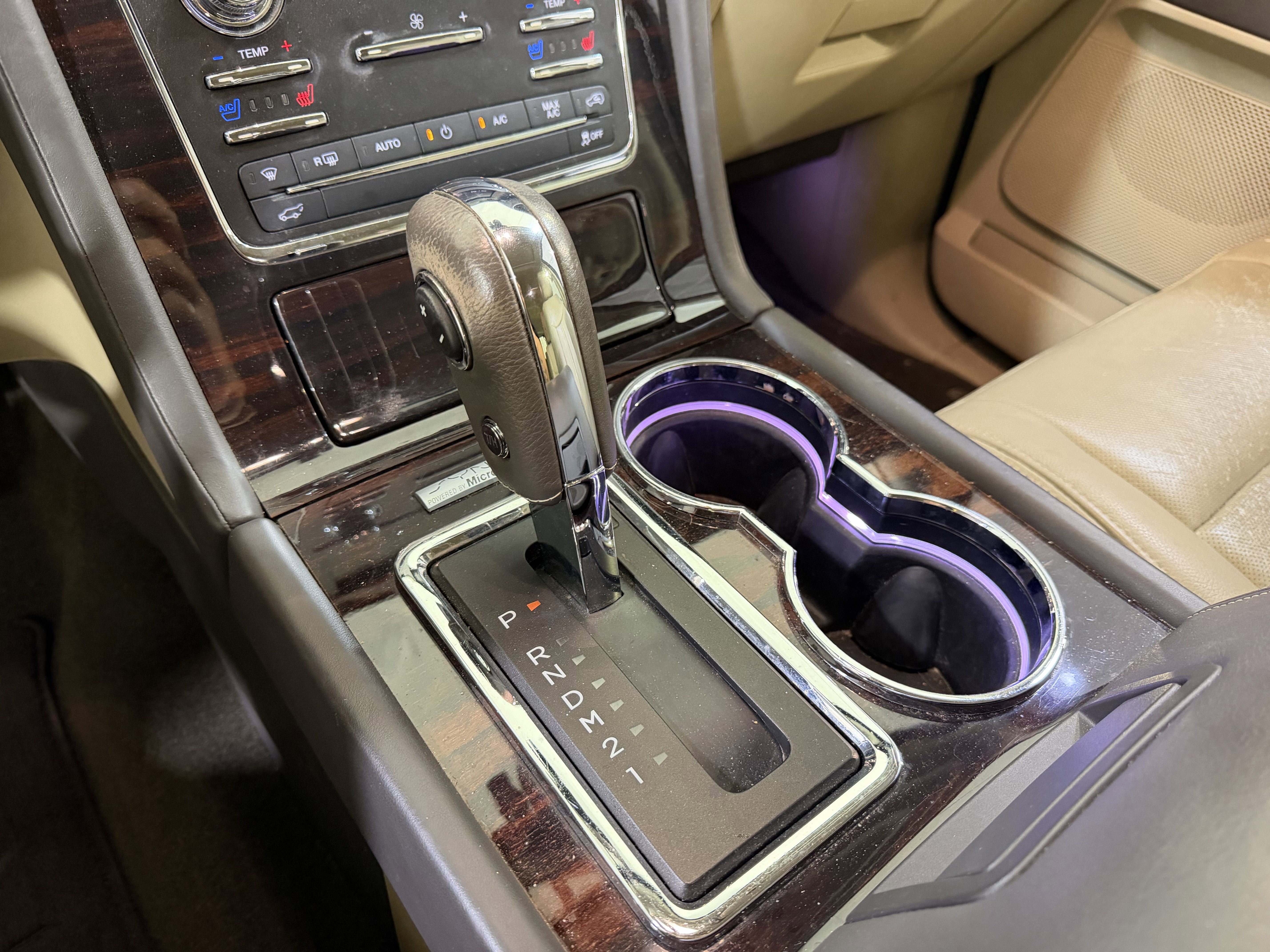 2015 Lincoln Navigator Base