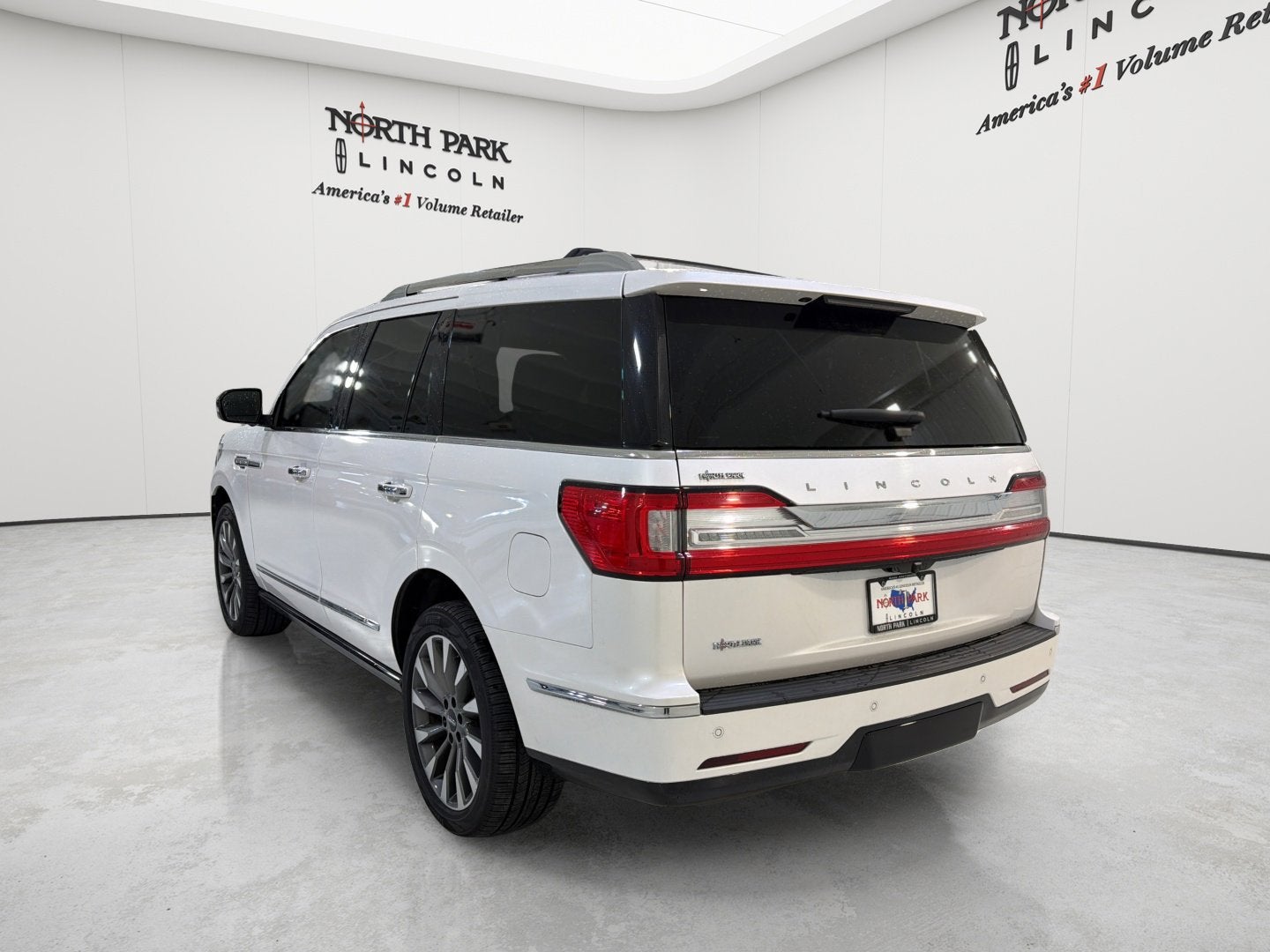 2019 Lincoln Navigator Select - Photo 13