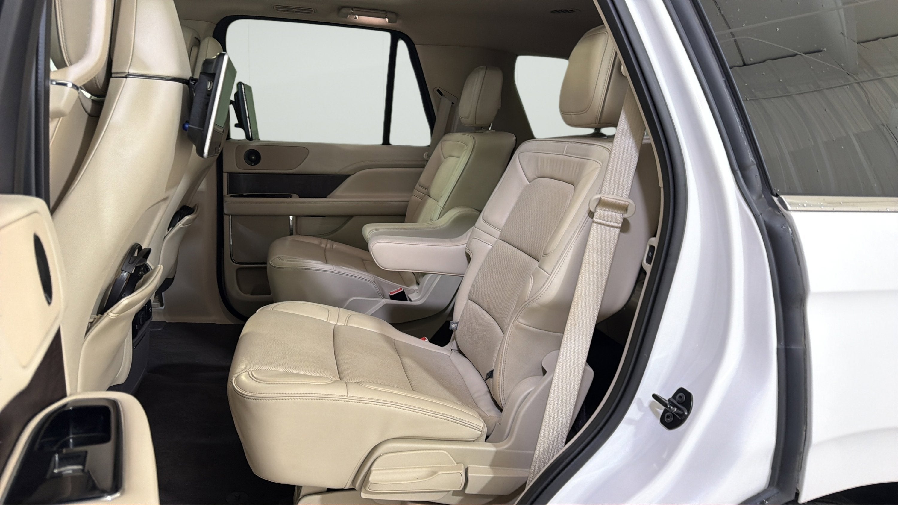 2019 Lincoln Navigator Select - Photo 32