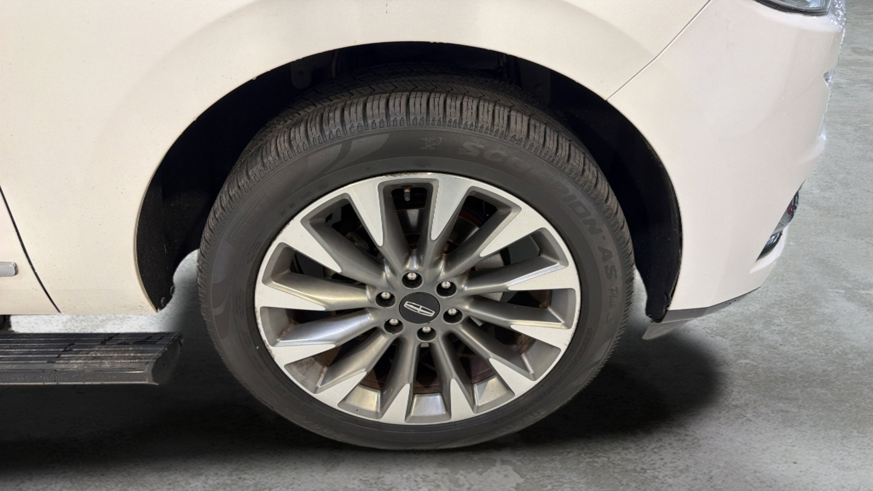 2019 Lincoln Navigator Select