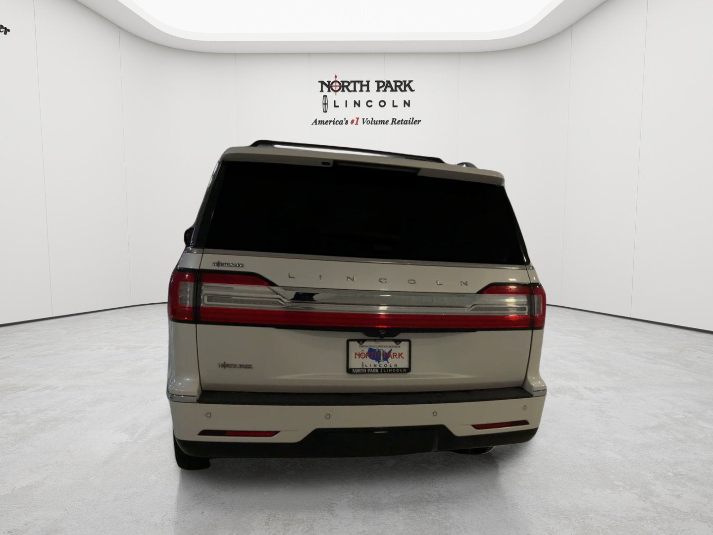 2019 Lincoln Navigator Select - Photo 6