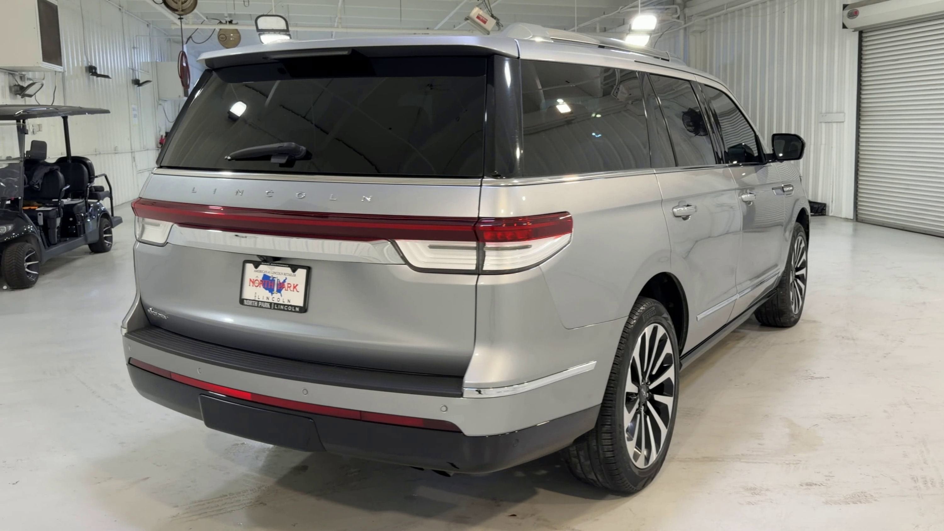 2023 Lincoln Navigator Reserve