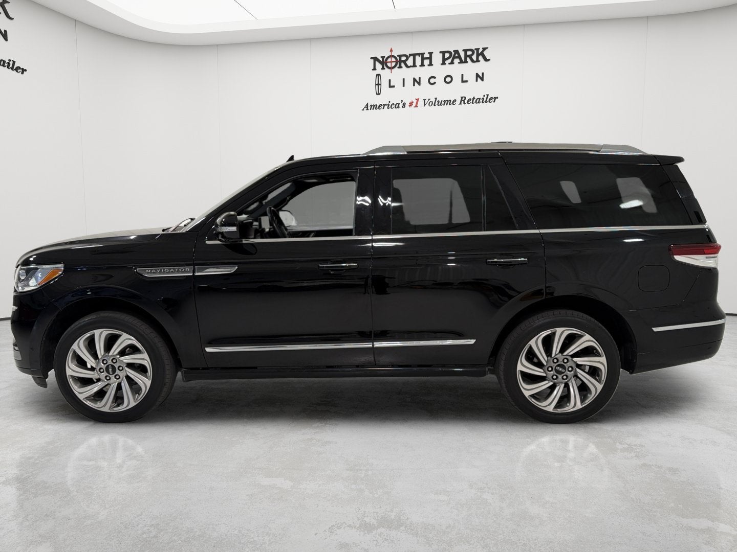 2023 Lincoln Navigator Reserve
