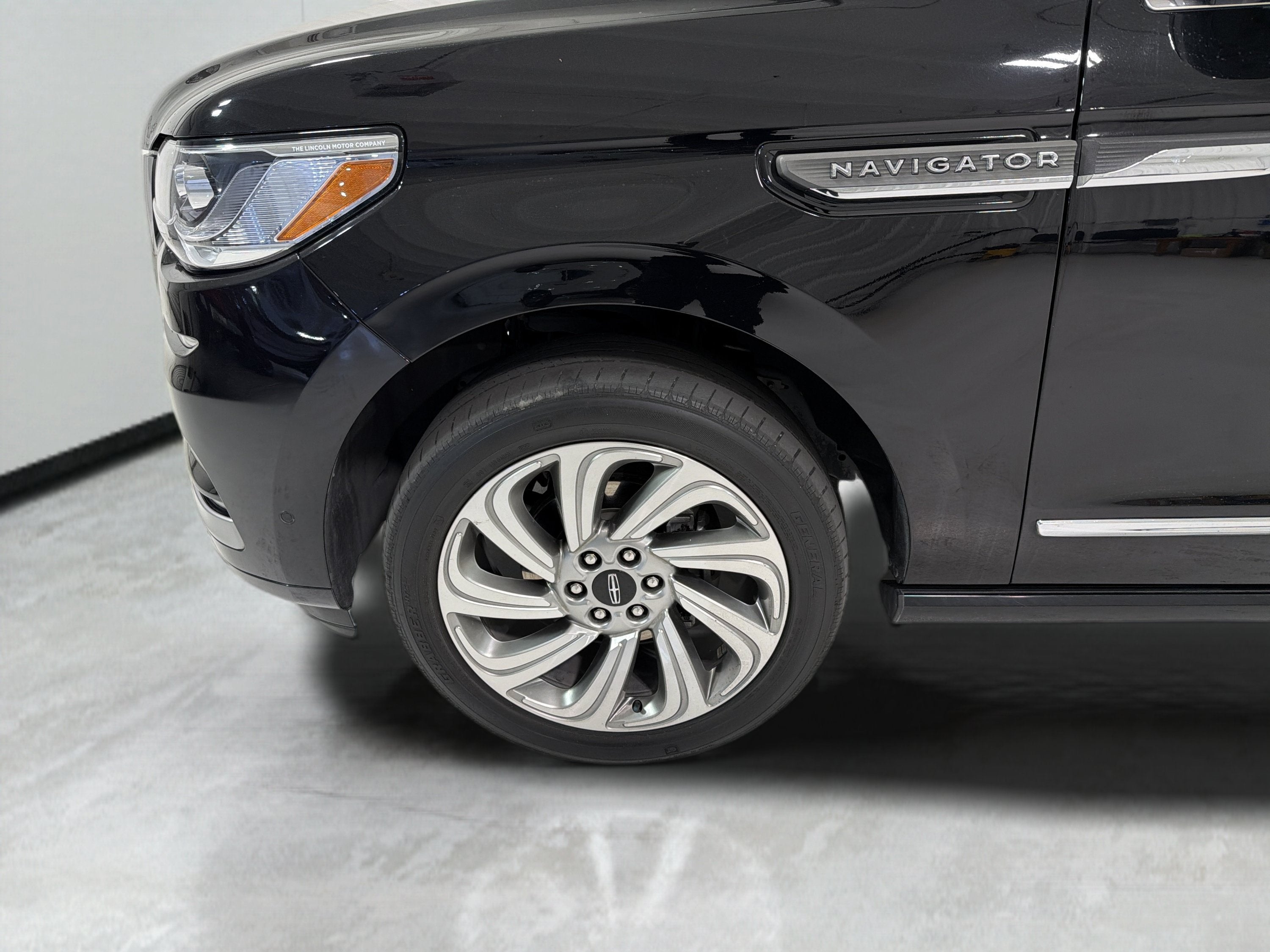 2023 Lincoln Navigator Reserve