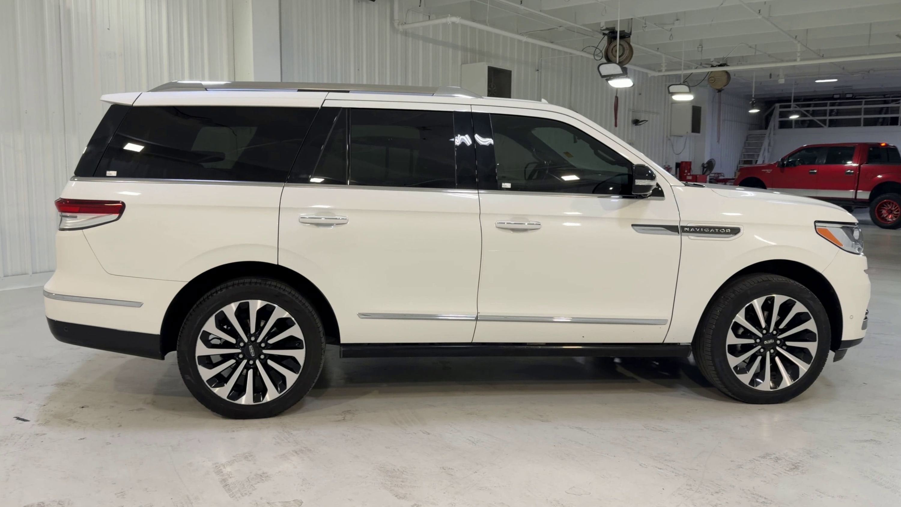 2023 Lincoln Navigator Reserve