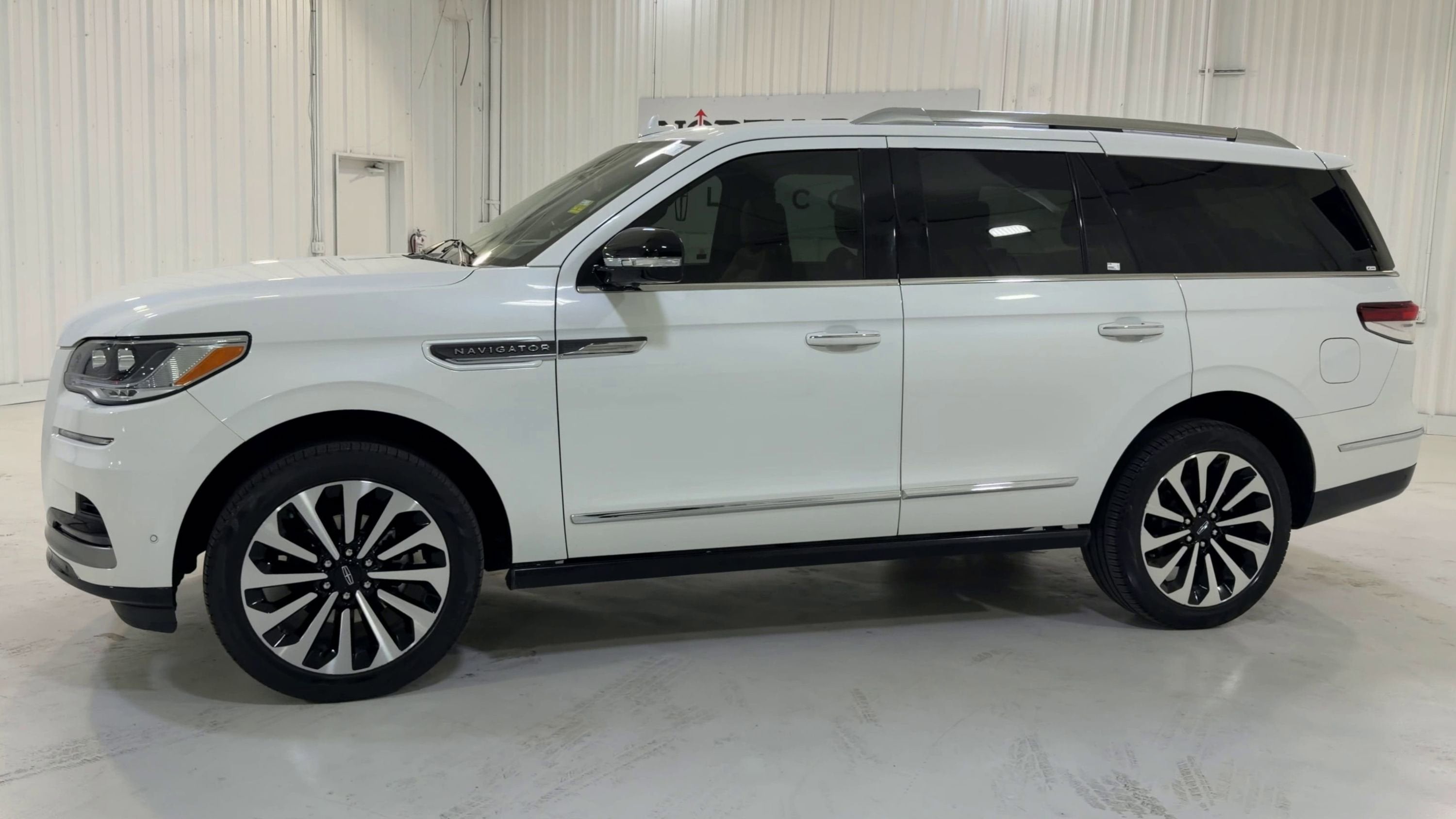 2023 Lincoln Navigator Reserve