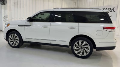 2022 Lincoln Navigator Reserve